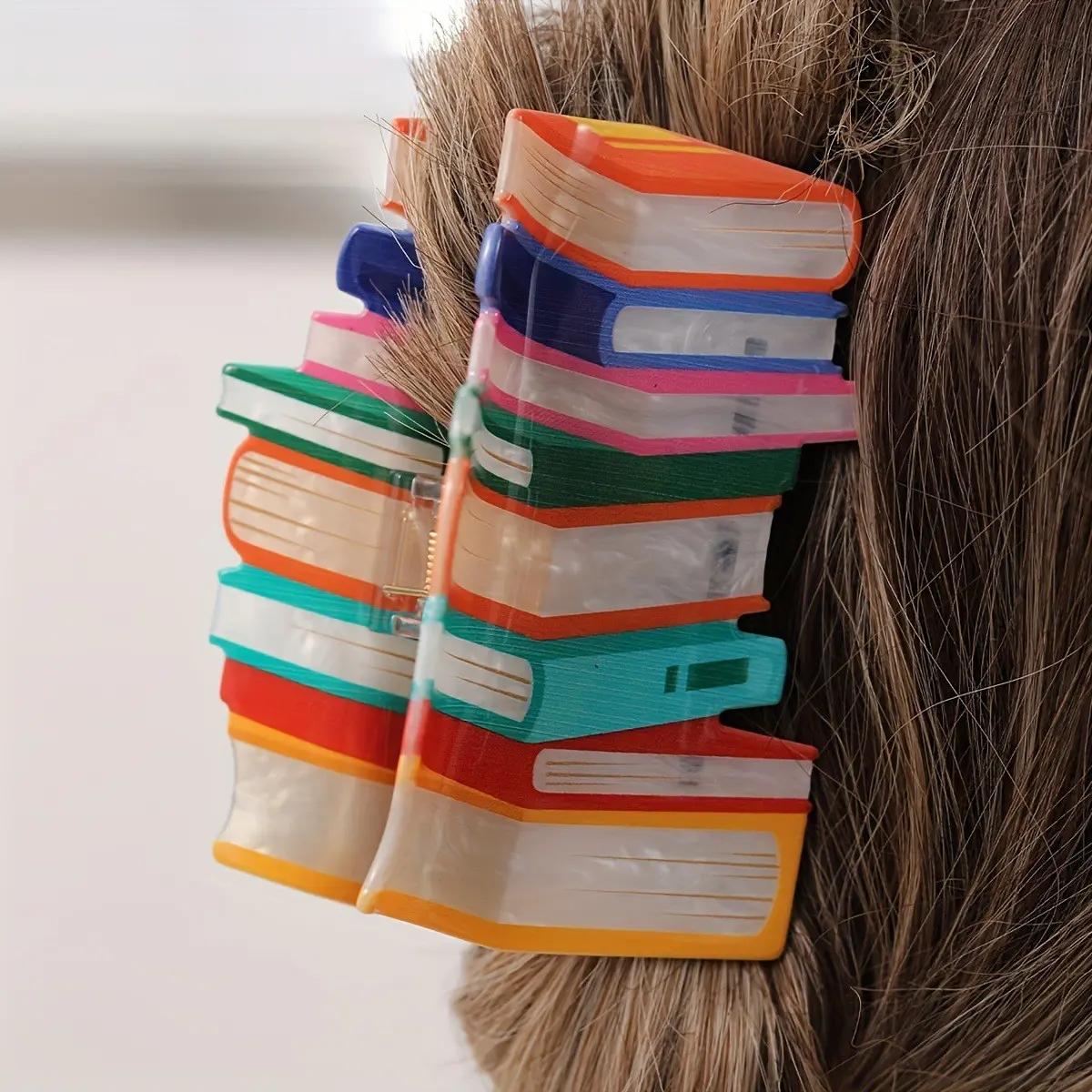Acrylic Book-Shaped Hair Clip, Fashionable College Style, Creative Strong Hold, Women's Student Back-To-School Accessory, 1 Piece