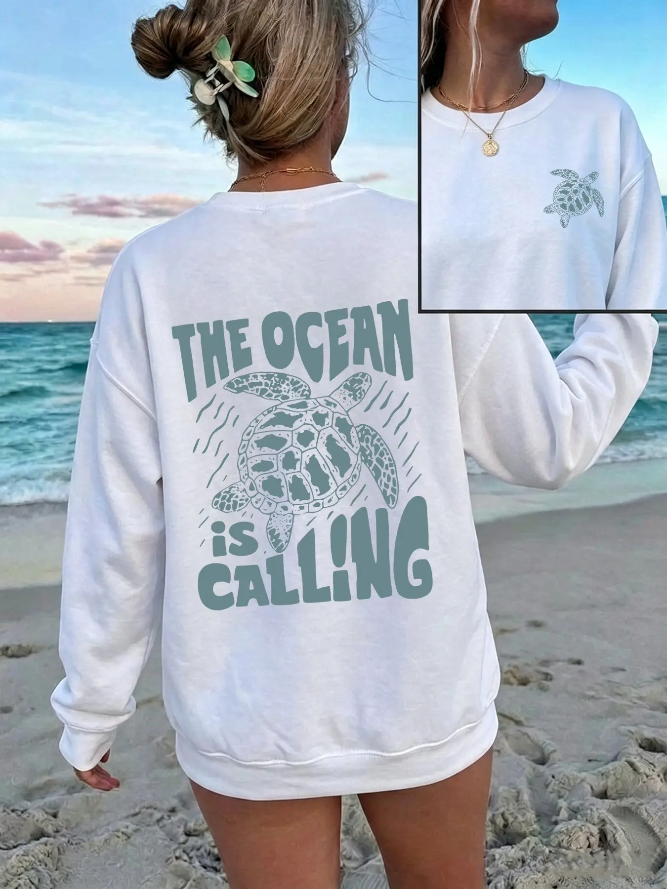 Soft Fleece Oversized Crewneck Sweatshirt, Double Sided Sea Turtle "The Ocean Is Calling" Graphic Pullover, Loose Fit Coastal Beach Vacation Surf Aesthetic Summer OOTD Long Sleeve Graphic Sweatshirt for Women Trendy Beachy Girl Tropical Ocean Daily Outfit