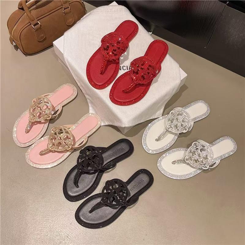 Womens Sparkly Flip-Flop Sandals Summer Casual Slip-Ons for Beach & Everyday Womens Sparkly Flip-Flop Sandals Summer Casual Slip-Ons for Beach & Everyday
