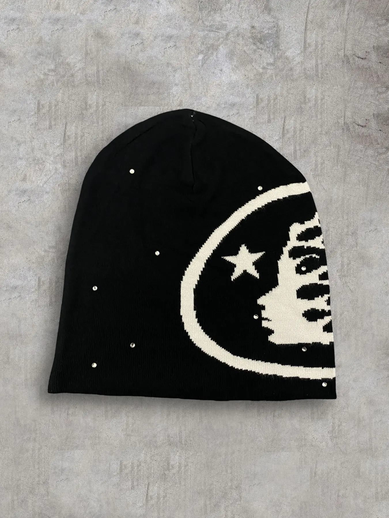 Hip hop Jacquard Hot Diamond Knitted Hat, Autumn and Winter Cold resistant Casual Trendy Hat, Unisex