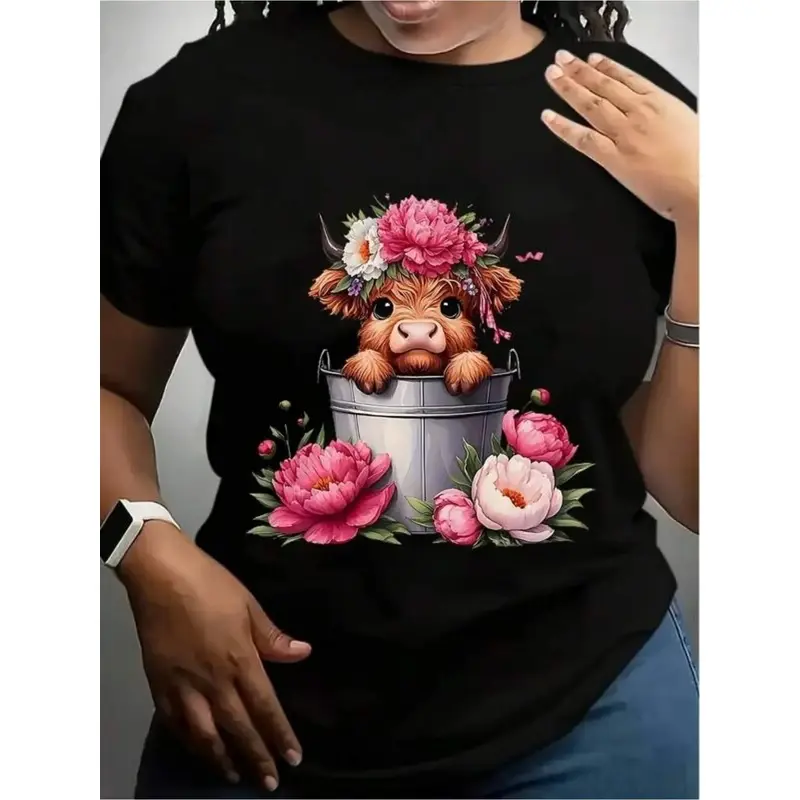 Unisex 100% Cotton Highland Cow Graphic Sports Top - Menswear Shirt Tee, Soft, Sporty Chic, Minimalist Classic Loose Short-Sleeve Crew Neck, Breathable Lightweight, Flower & Heart Adorned Scottish Cow, Ideal for Casual Birthday Wear