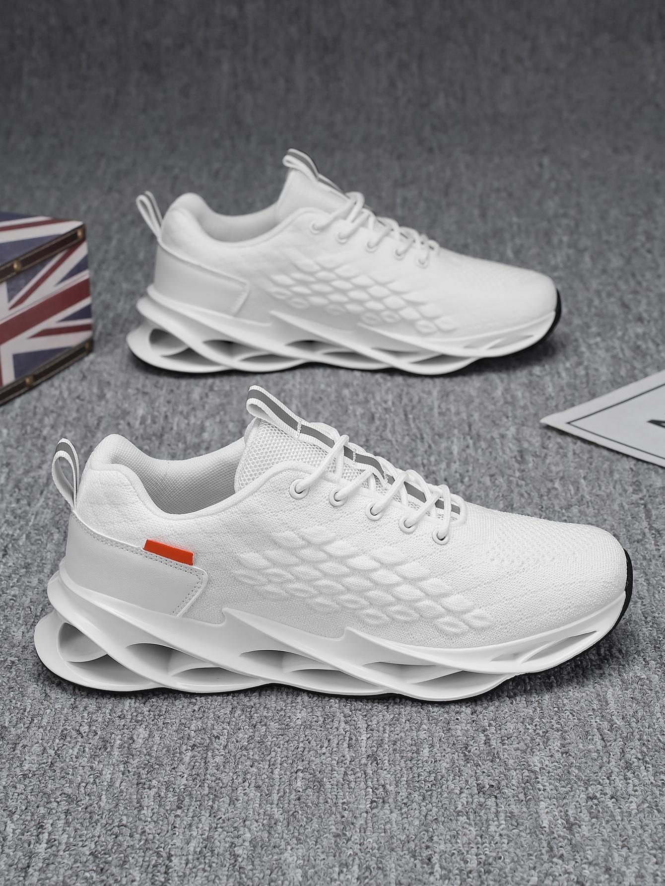 DAFK Blade Snake Year Limited Edition, Celebrating the Year of the Snake, Comfortable and Versatile, Shock-absorbent, Wear-resistant, Supportive, Low-cut Casual Running Shoes for Men