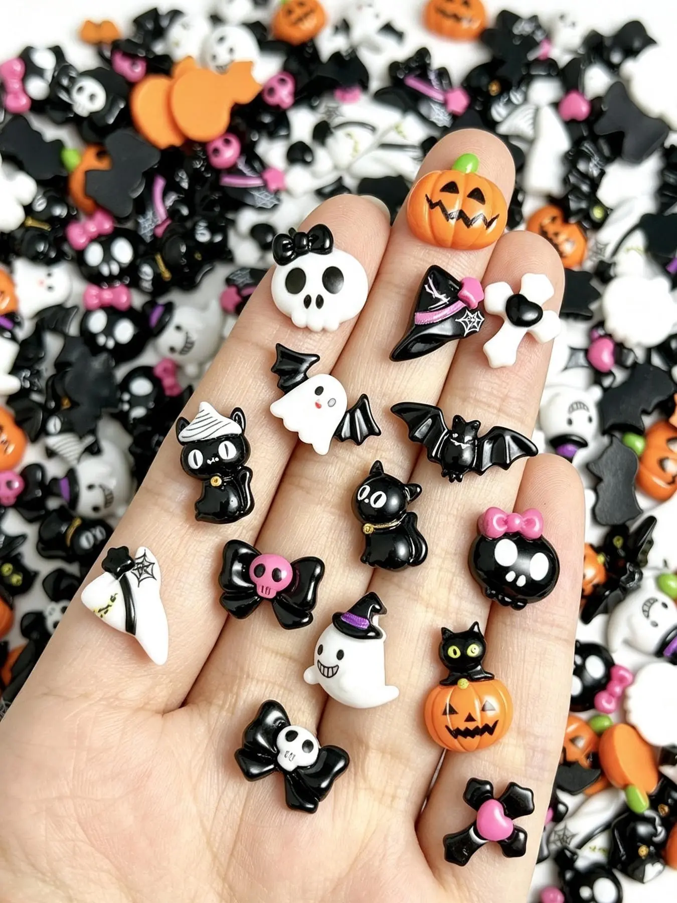 50pcs Halloween Resin Flatback Charms, Cute Pumpkin Skeleton Haunted Castle Cabochons, 2D Gothic Spooky Slime Beads for DIY Crafts, Scrapbooking, Hair Clips, Phone Case, Jewelry Making