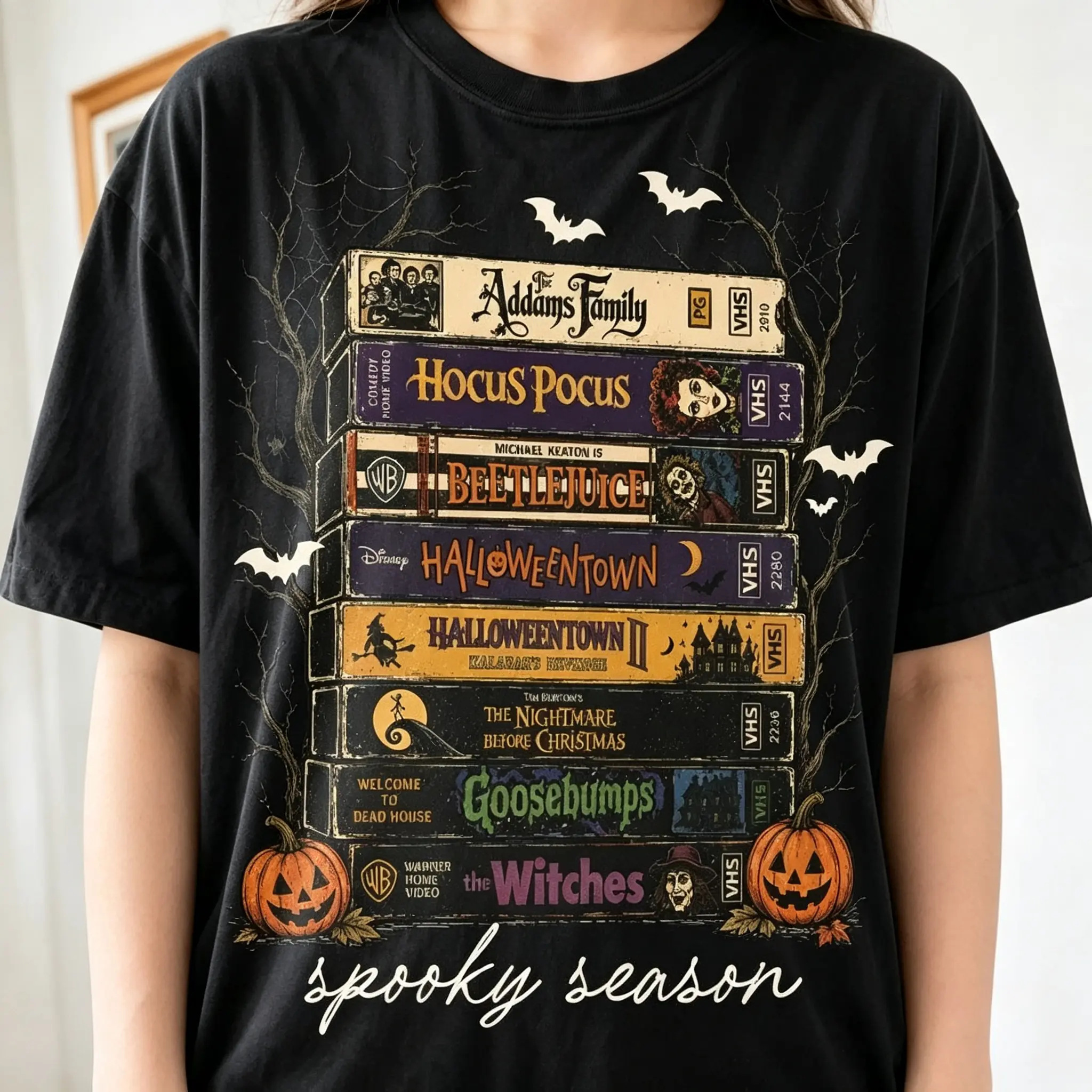 Vintage Halloween Horror Movie Graphic Tee, Retro Spooky Season T-Shirt, Scary Film Lover Casual Halloween Shirt