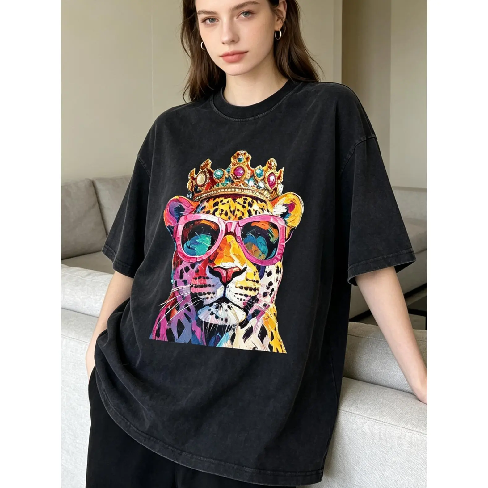Vibrant Rainbow Leopard With Gem Crown Pink Sunglasses Oil Painting Graphic Washed Oversized T-Shirt, Cotton Soft Breathable Skin Friendly Casual Tee, Viral Retro Western Y2K Colorful Cowgirl Streetwear For Women Teen Girls