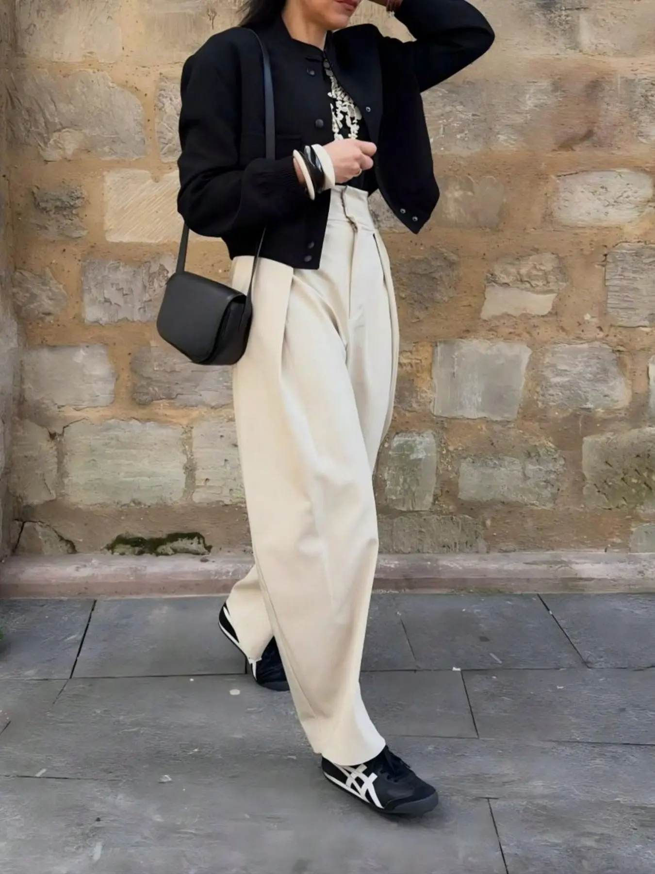 Women's Summer/autumn Casual Elegant Fashion Simple Commuter Versatile Apricot Pleated Loose Travel Pants, June Festival Vacation Season