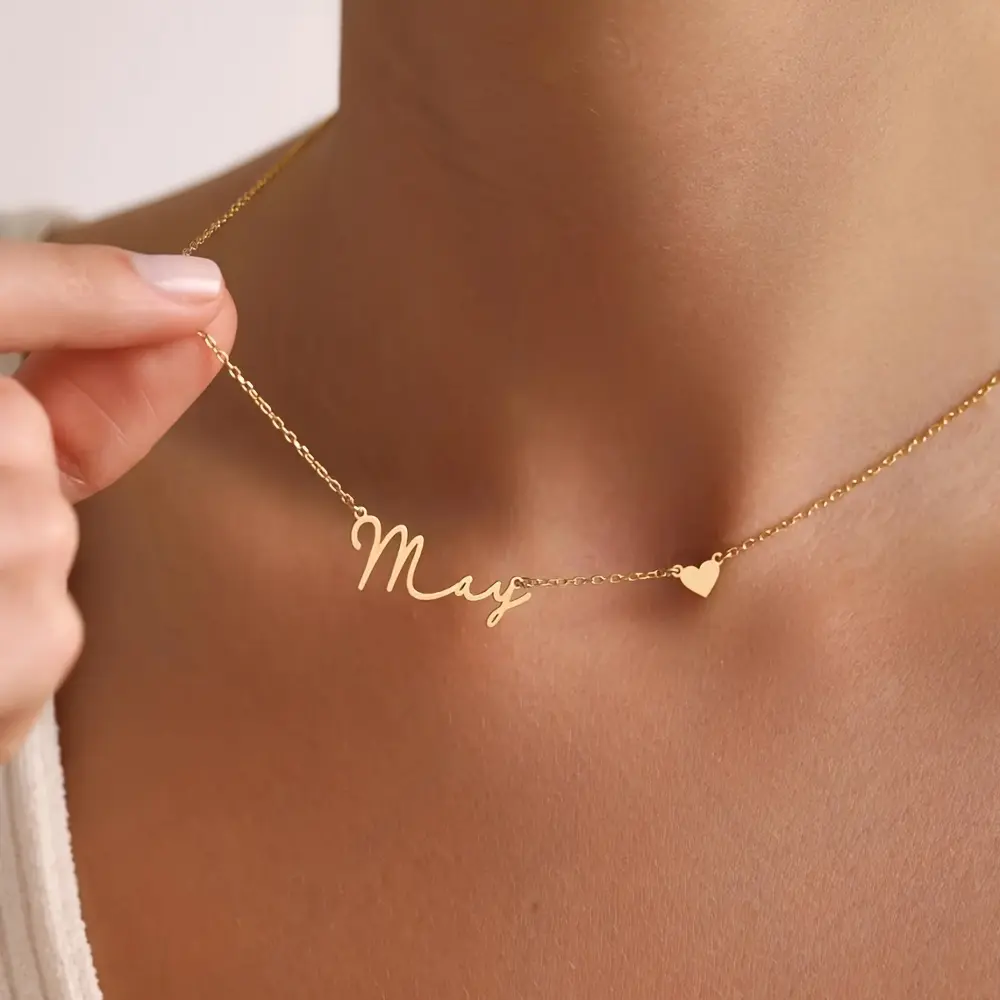 Dianty Personalized Name Necklace - Custom Cursive Heart Pendant, Stainless Steel Elegant & Versatile Jewelry for Women, Valentine's Gift for Her, Casual Attire, Charm Necklace, Sensual Style, Delicate Craftsmanship