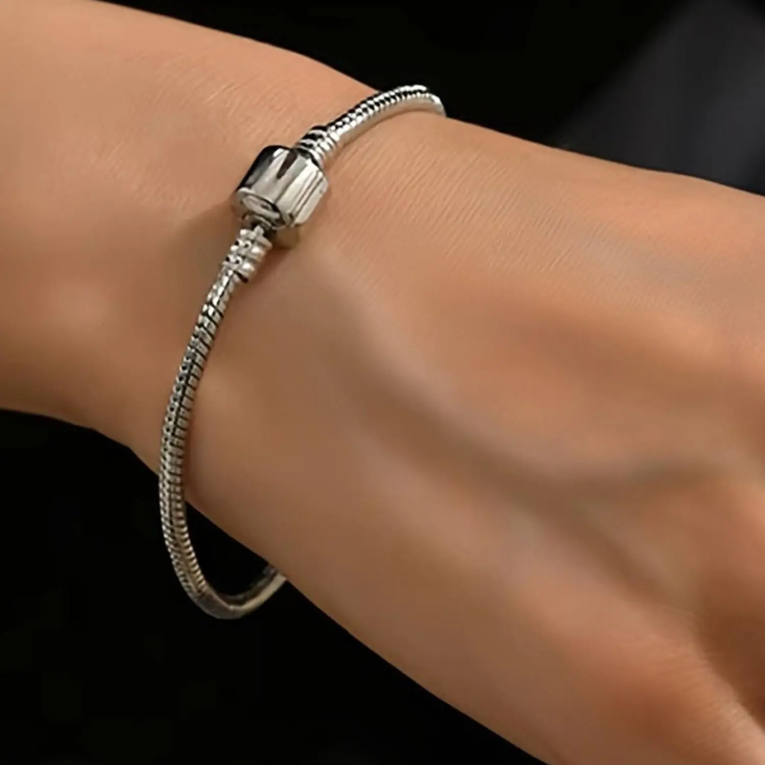 Elegant S925 Silver Color Beaded Bracelet for Women, Minimalist Charm Chain Link Bangle, Adjustable Jewelry, Y2K Aesthetic Accessory