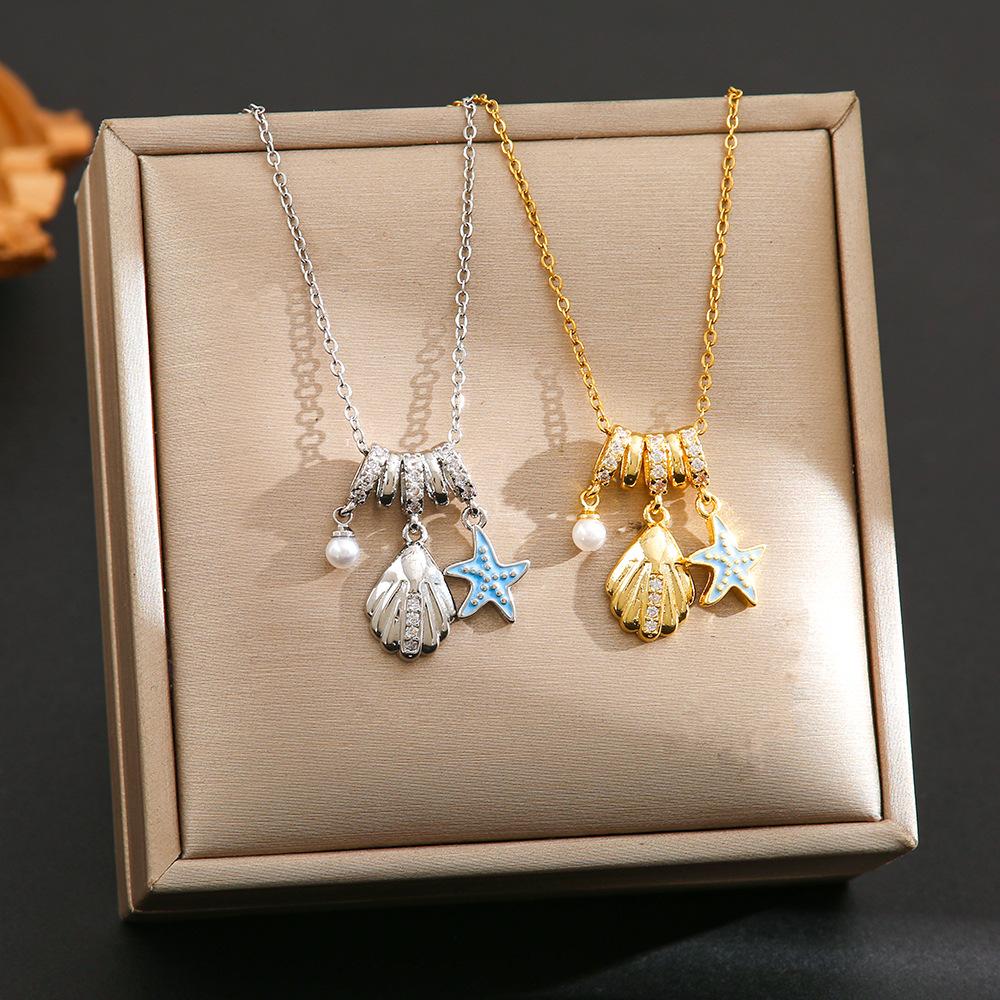 Trendy Hot Selling Titanium Steel Necklace for Women, Zircon Inlaid Copper Plated Pendant, Color Retaining Clavicle Chain Jewelry