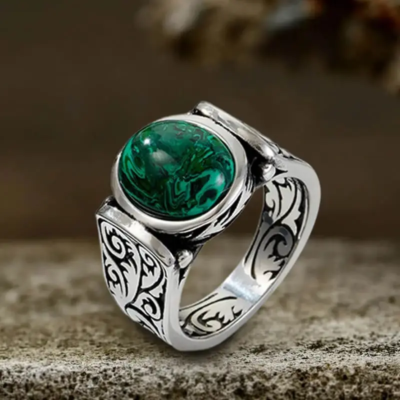 Vintage peacock stone inlaid stainless steel gemstone ring, suitable for neutral Gothic style jewelry daily wear