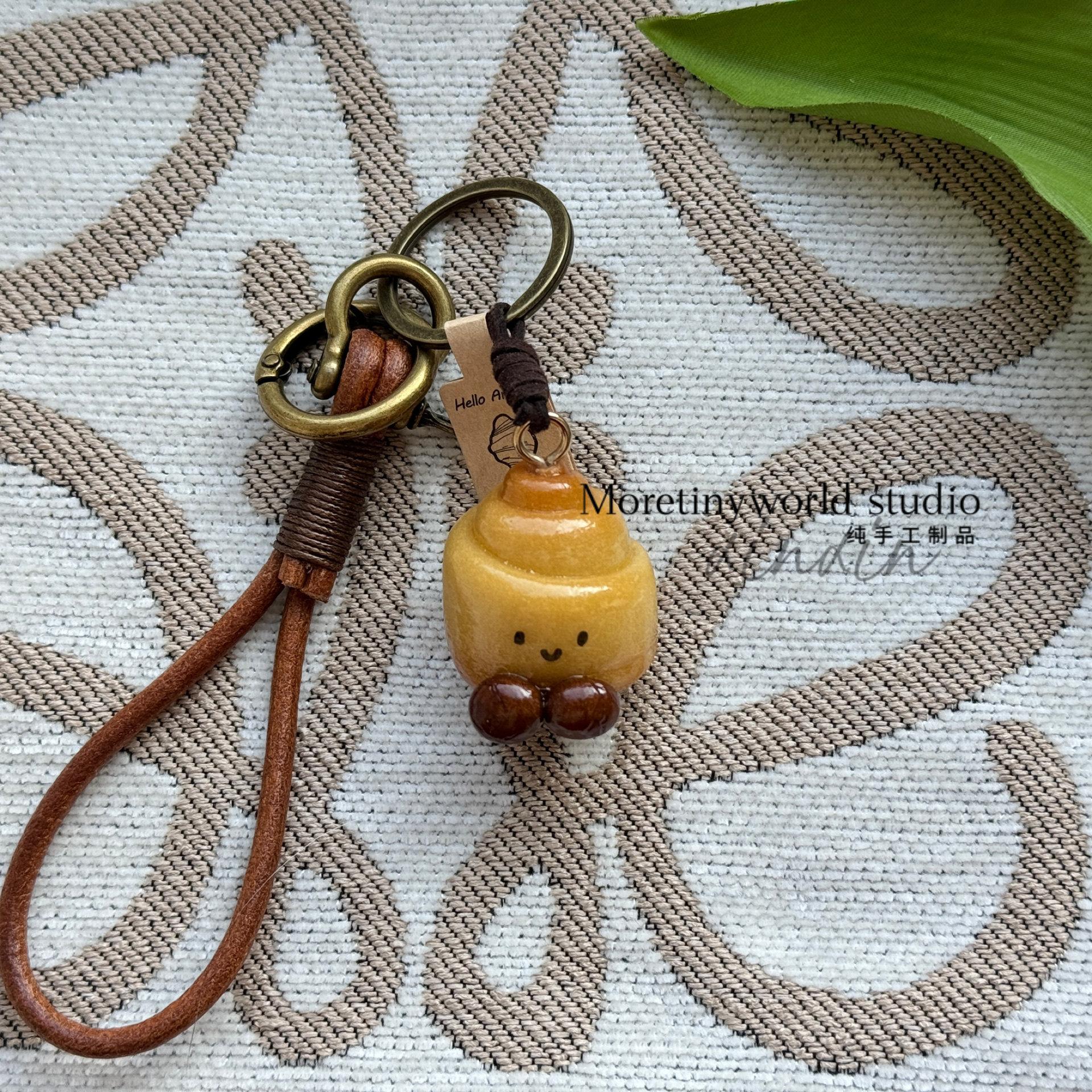 Handmade alkaline bread bag hanging retro cowhide rope hanging ornaments niche styleclassy creative gift bows croissant