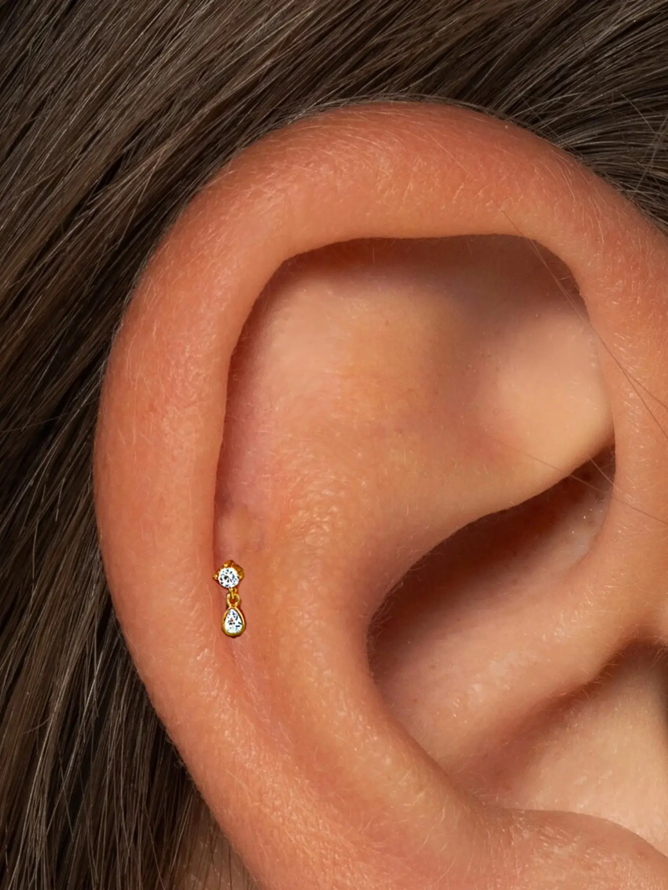 1Pc 925 Sterling Silver Classic Geometry Cubic Zirconia Flat Back Stud Earrings Hypoallergenic Cartilage Helix Tragus Lobe Piercing Jewelry Pretty Studs Suitable For Women For Daily, Dates, Vacation, Wedding, Party, Holiday Gift