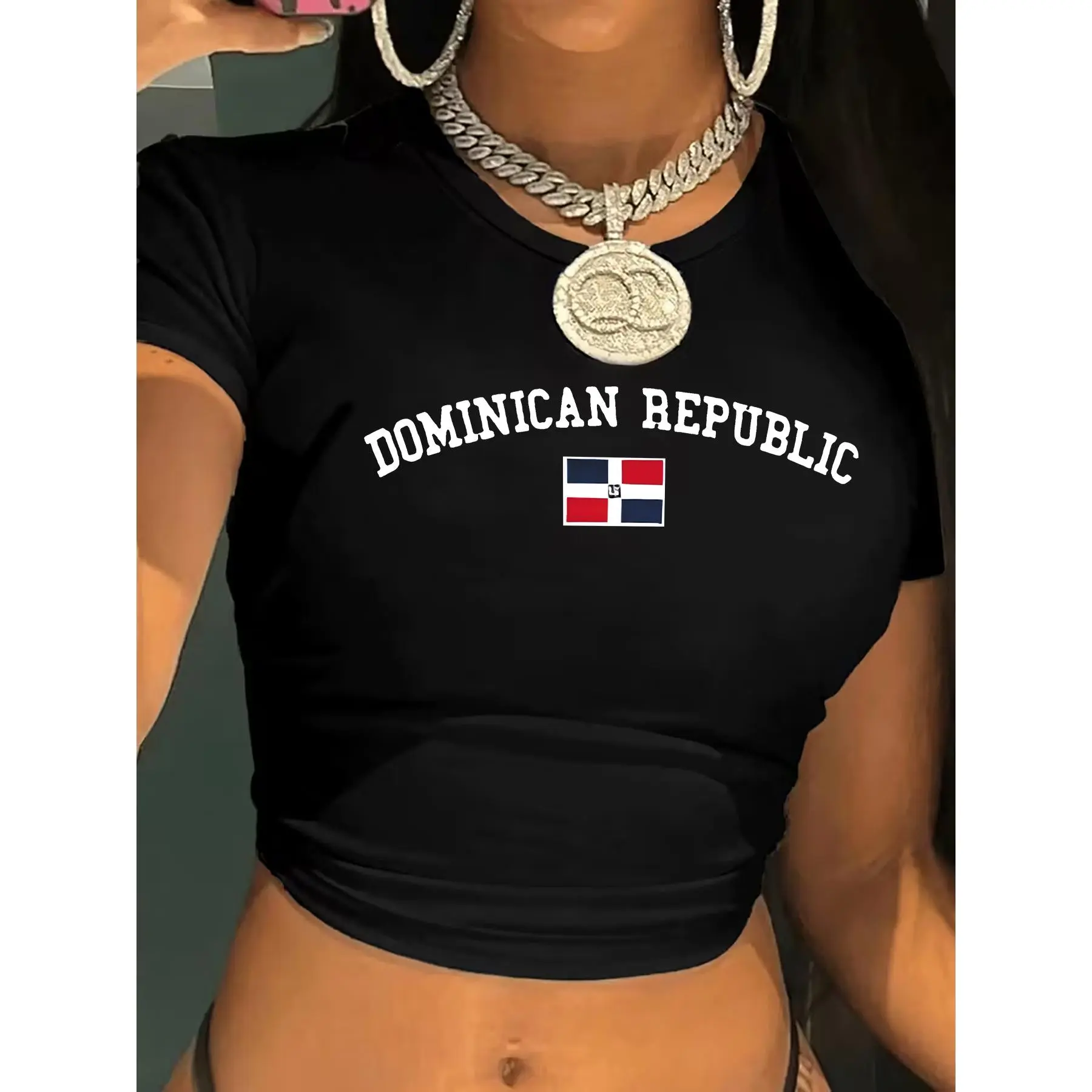 Women's Basic Casual Short-Sleeve Cropped T-Shirt, Stylish Printed Design with 'DOMINICAN REPUBLIC' Text & National Flag, Ideal to Pair with Leggings, Cute