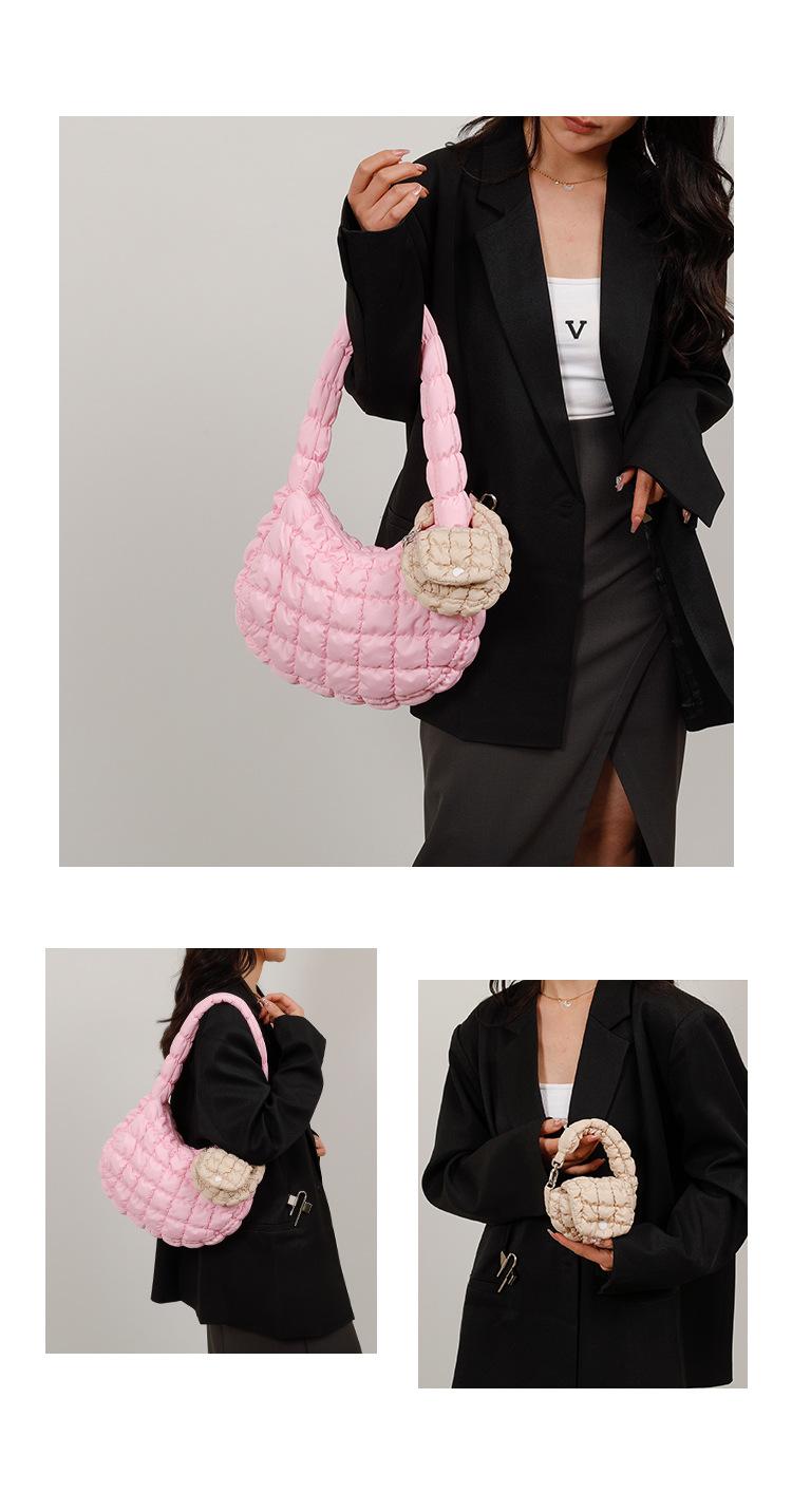 Trendy New Pleated Cloud Bag Mini Coin Purse Pendant Korean Style Storage Bag Portable Decorative All-Match Small Bag Daily Casual Versatile Fashion Accessory Lightweight Easy Carry Simple Stylish Design Perfect For Everyday Use And Outfit Matching