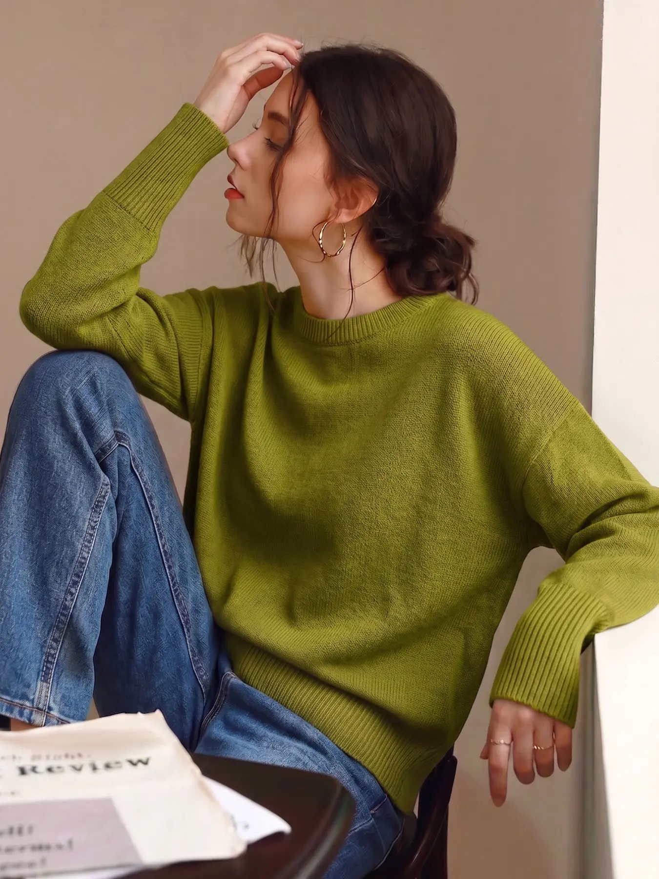 Women's Casual Slim-Fitting Knit Sweater, Round Neck Long Sleeve Top, Fall & Winter Solid Color, Elegant Daily Wear, Comfortable and Versatile