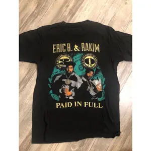 Eric B And Rakim T-Shirt Black Regular Fit Paid in Full Album Artwork Golden Text And Blue Background Hip Hop Classic Rap Music Fan Gift Streetwear Style Summer And Fall Wear for Men Women And Unisex Concert Party Festival Events