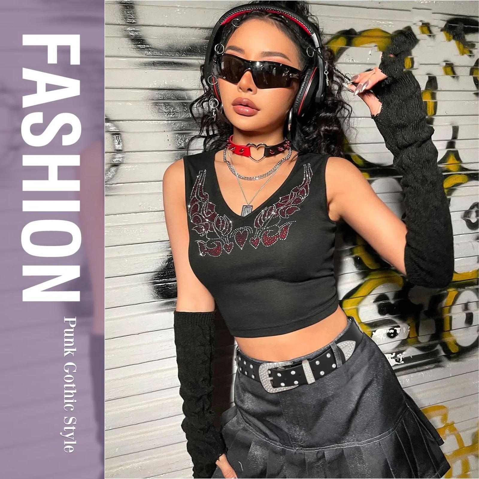 XZQTIVE Shimmering Rhinestone & Skull Western Leather Belt for Men & Women - Wide Buckle, Vintage Glam, Perfect for Jeans & Cowboy/Cowgirl Attire XZQTIVE Shimmering Rhinestone & Skull Western Leather Belt for Men & Women - Wide Buckle, Vintage Glam, Perfect for Jeans & Cowboy/Cowgirl Attire