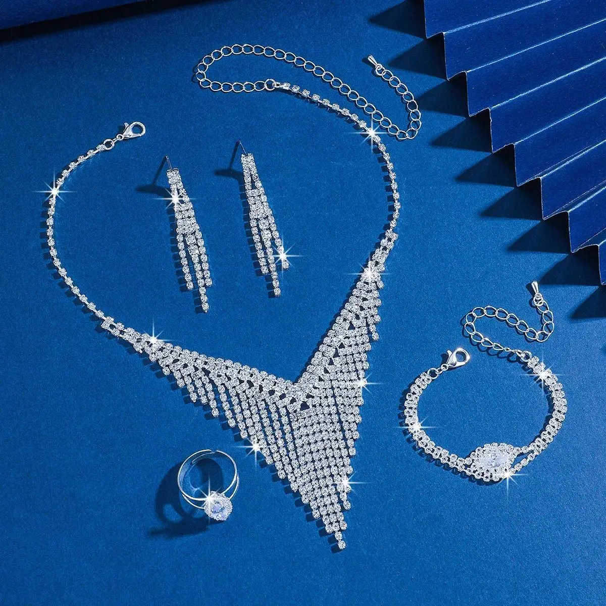 Bright Diamond Tassel Necklace Jewelry Set Bridal Wedding Fashion Claw Chain Banquet Dress Set