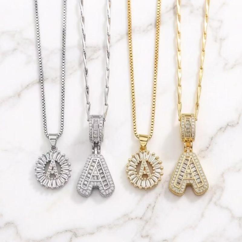 Xx Jewelry 2-piece initial pendant necklace, 14K gold-plated letter necklace, comes with an adjustable 17''-19'' chain, suitable for women's Valentine's Day jewelry set