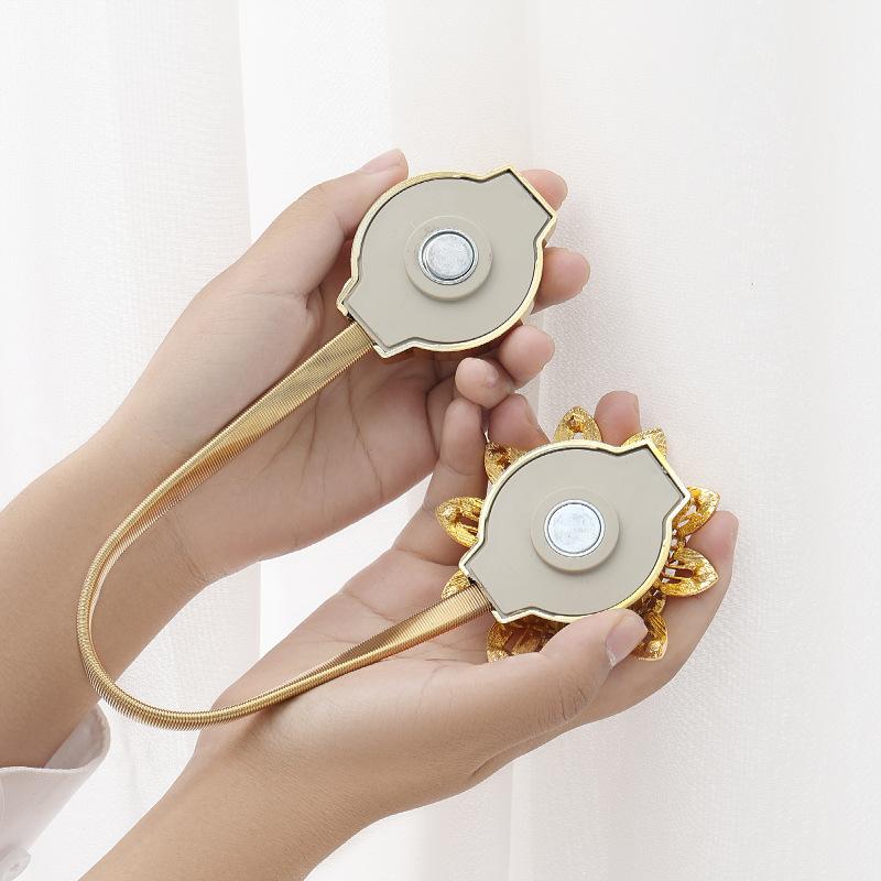 2pcs Crystal Flower Curtain Tiebacks Magnetic Holdback Clips, High Elasticity Spring Wire Fixing Accessories for Home Office Decorations Easy Install Curtain