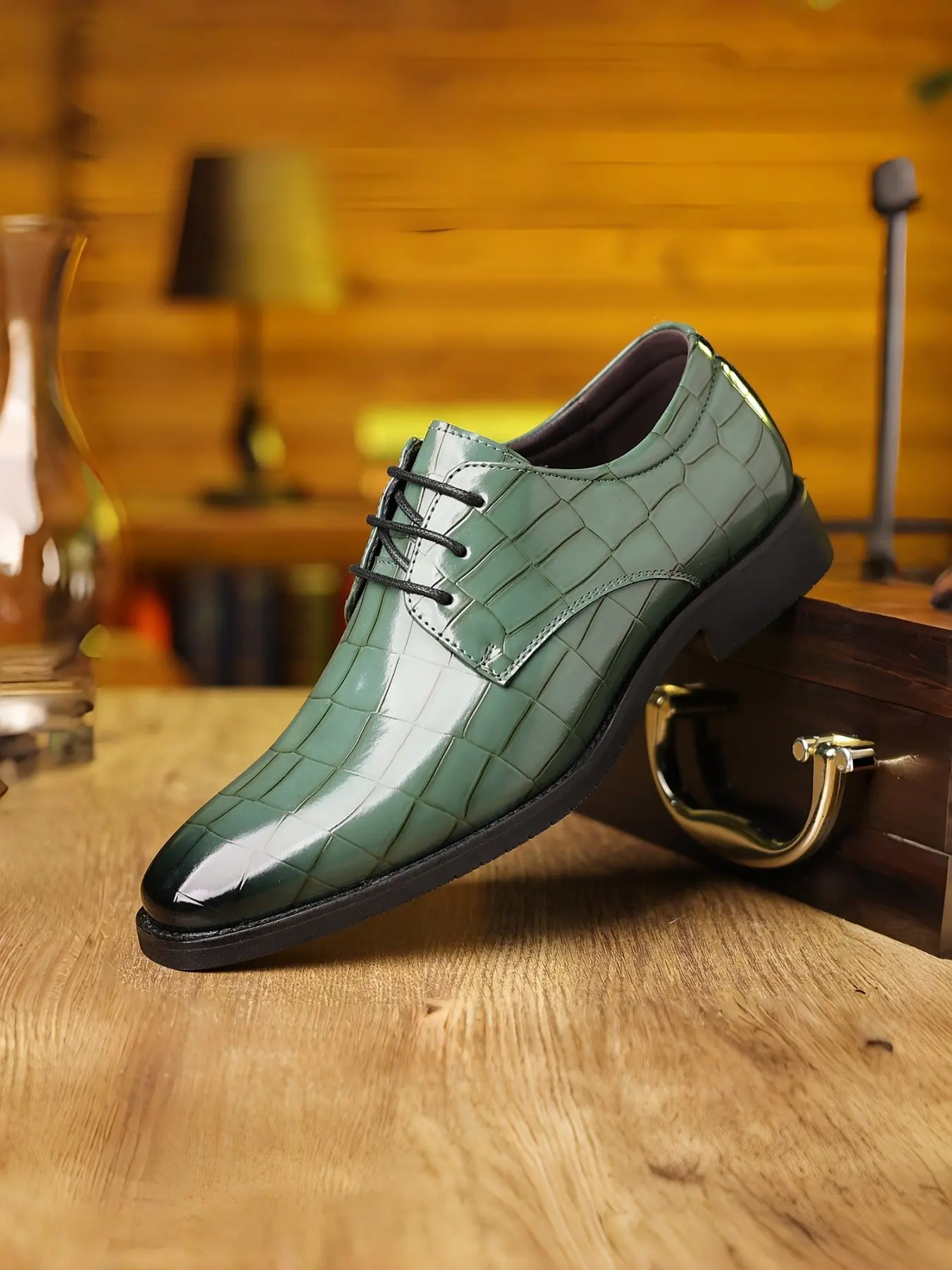 Avocado Crocodile Pattern Oxford Shoes, PU Leather, Rubber Sole, Casual Striped Design, Above Ankle Height, All Seasons