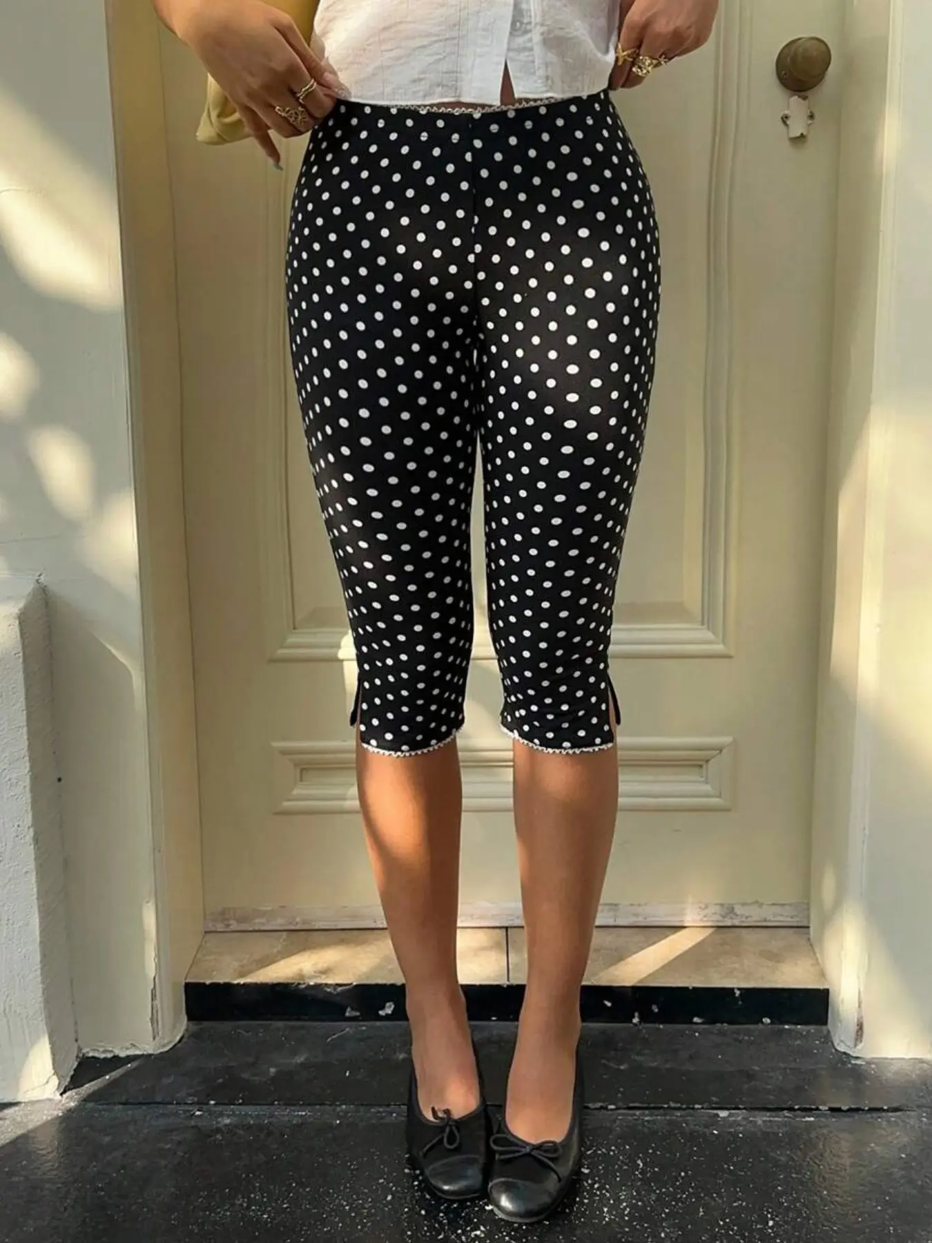 Polka Dot Lace Trim Three-Quarter Pants, French Vintage High-Waisted Split Elastic Slim Fit, Daily Commute Versatile Style, Casual Bottoms