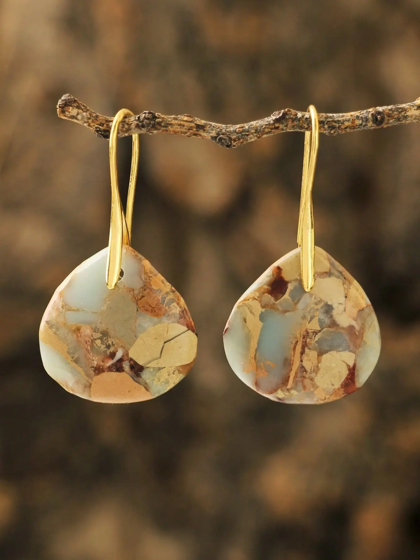 Vintage Natural Stone Teardrop Pendant Earrings, Elegant Shoushan Blue Women's Earrings, Exquisite 18K Gold Plated Jewelry, Bohemian Style Daily Accessory, Vintage Statement Earrings