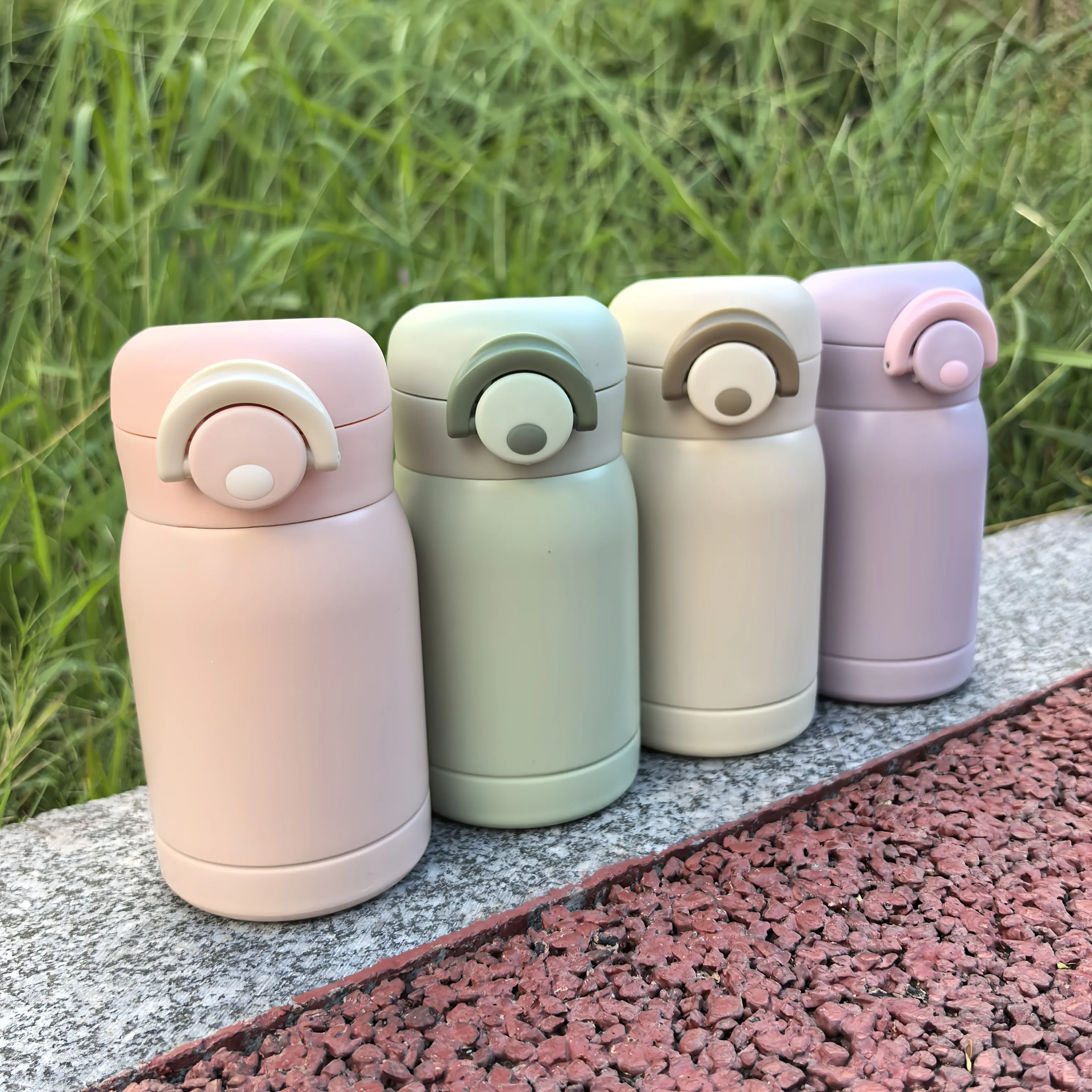 1pc Mini Stainless Steel Household Thermos 220ml/7.4oz Student Pocket Water Bottle, Insulated Beverage Bottle, Home Thermos, Car Thermos, Camping and Hiking Thermos, Office Thermos, Christmas, Halloween,'s Day Gift