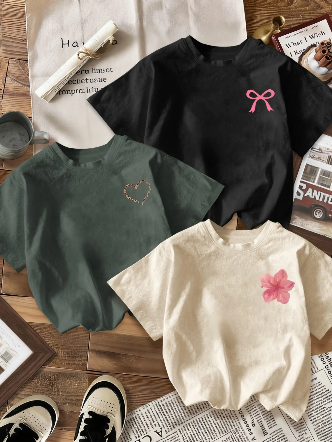 Breathable Casual T-Shirt, Loose Fit Round Neck Design, Bow & Heart Floral Print, Fashion Comfort, Daily Wear, Three Pack, Tops