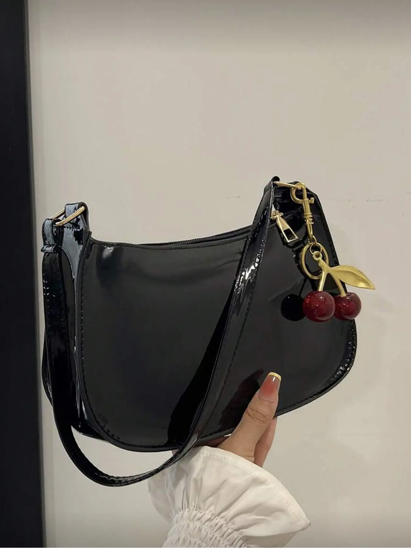 Minimalist Solid Color Crescent Shape Shoulder Bag with Zipper PU Leather Crossbody Purse Fashion Daily Commute Tote Ideal Birthday Holiday Gift for Women Girls