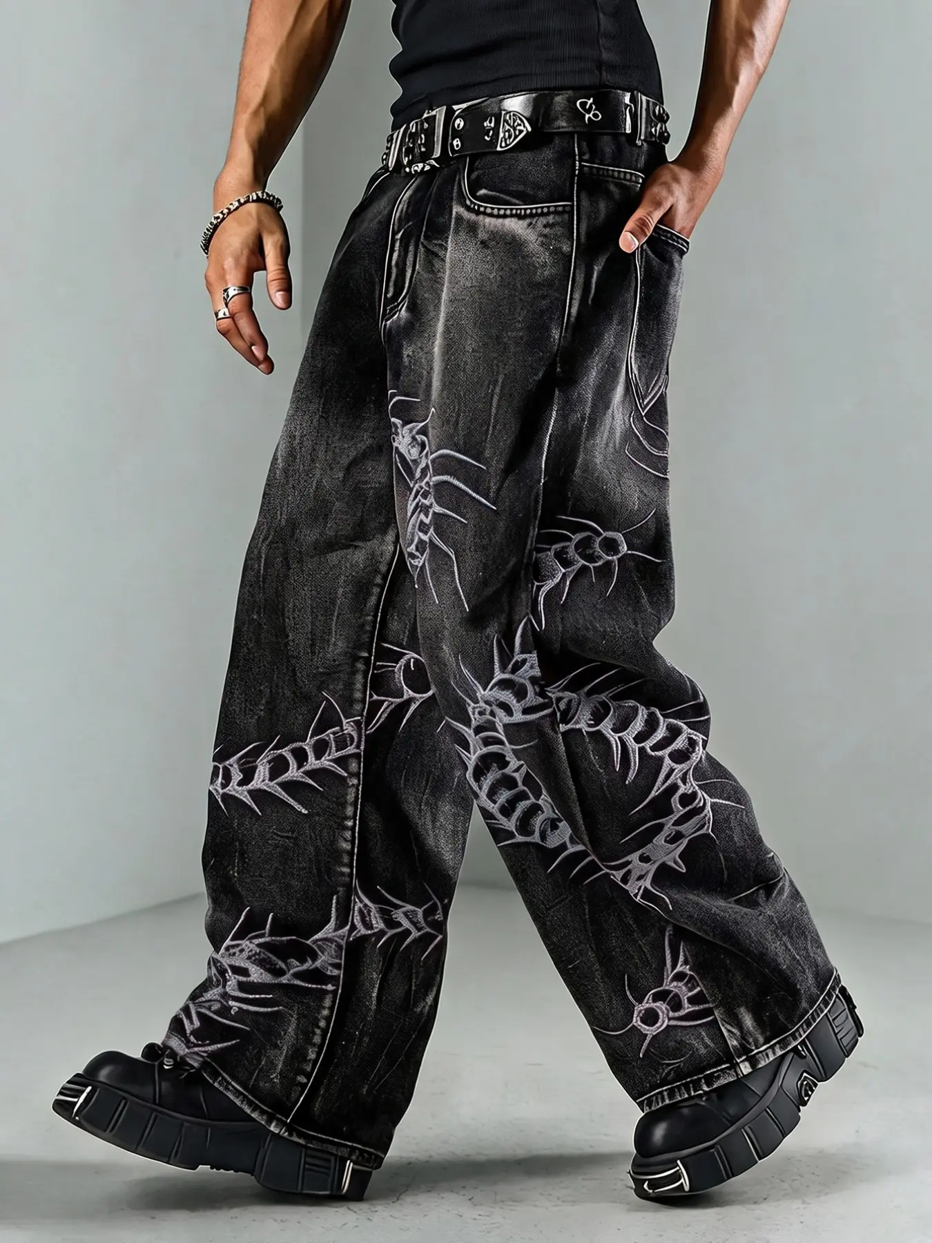 Centipede Embroidered Washed Denim Jeans, Trendy Street Fashion, Loose Straight Leg, Men's Casual Long Pants