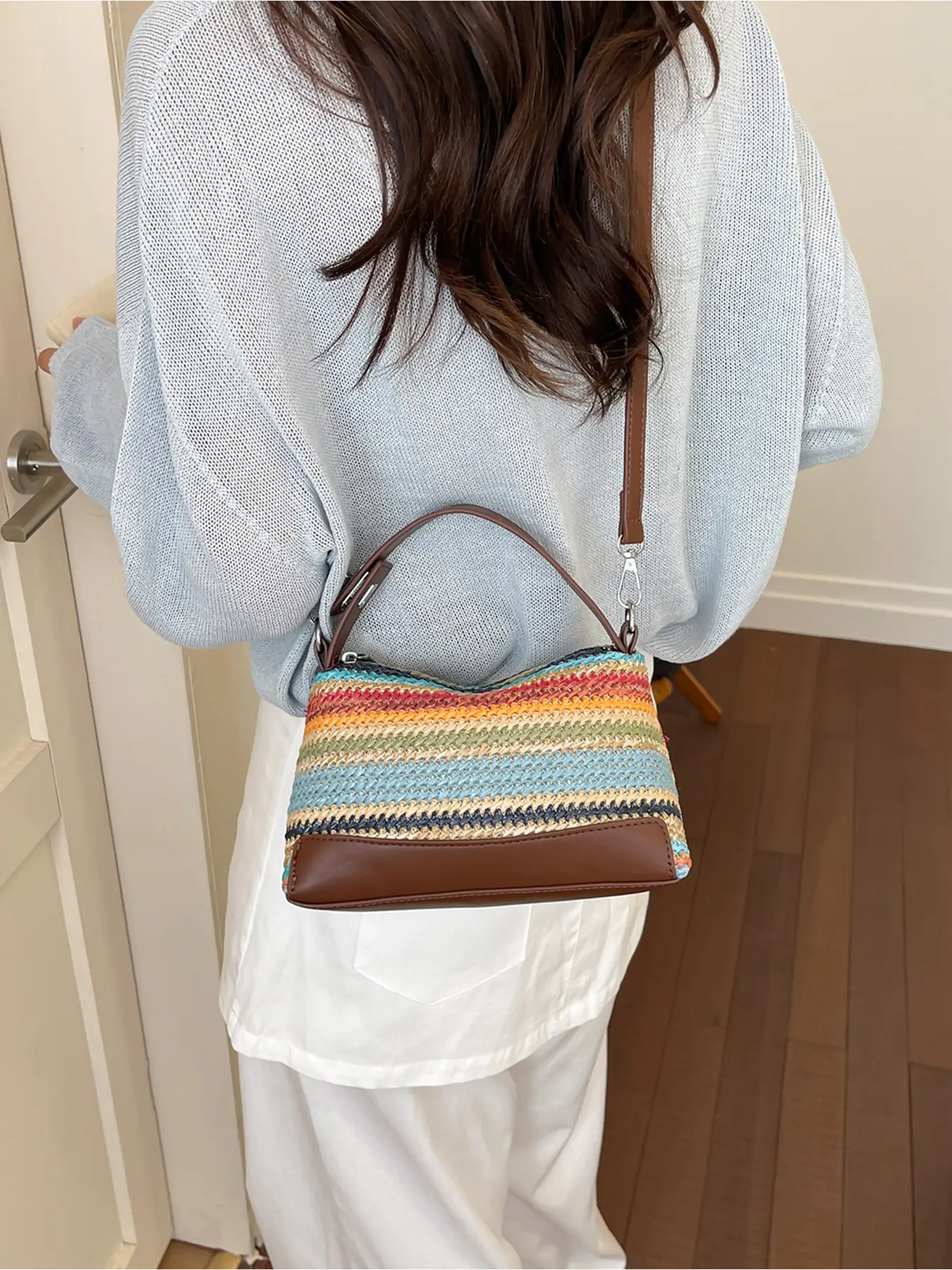 Summer Rainbow Striped Straw Bag for Women 2026 New Beach Vacation Style Woven Handbag Crossbody Bag Small