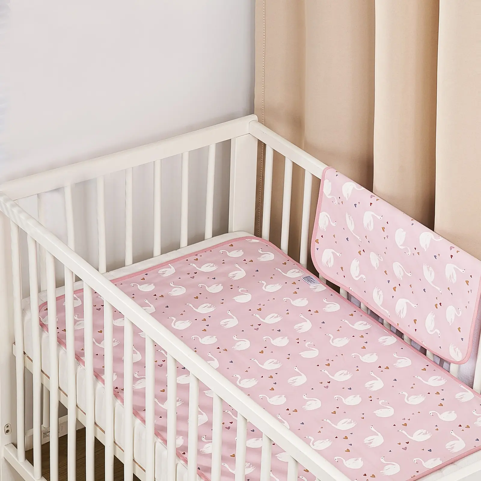 Baby Waterproof Breathable Diaper Matress, Bed Sheet Training Baby Potty, 100% Waterproof Non-Slip Wet Pad, Cot Mattress Pad, Crib Mattress Pad, Suitable for Single Toddler Bed
