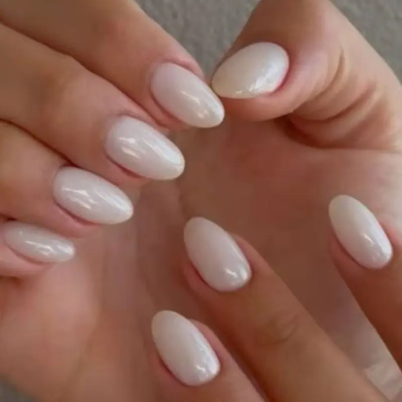 24pcs Clear Solid Color Short Oval Press-On Nails, Nude Nail Tips, Medium Size, Acrylic Material, Perfect for Daily Use & Parties