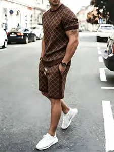 Summer men's suit, classic print, stylish street style, trendy men's outdoor crew neck versatile short-sleeved shirt and shorts 2-piece set.