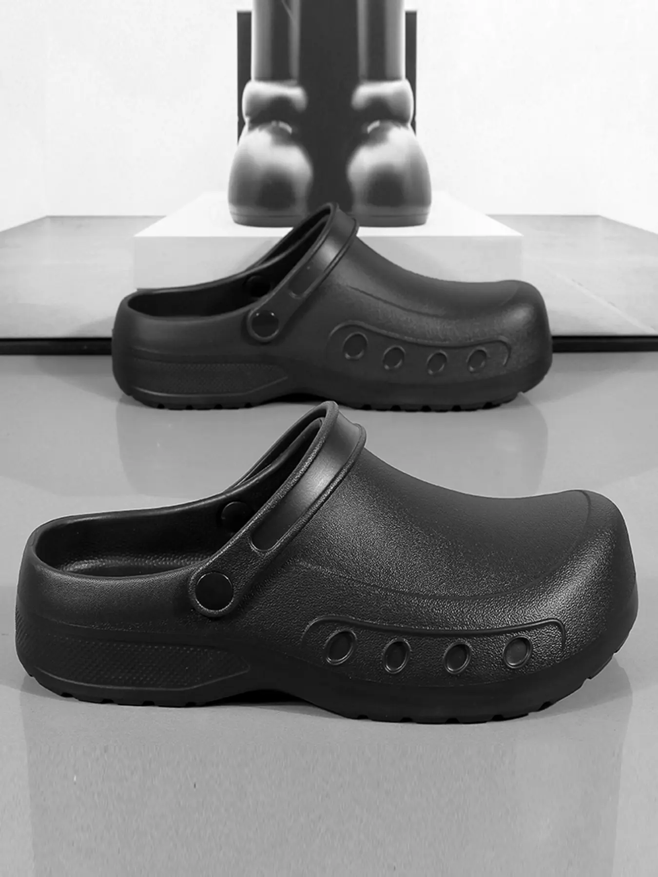 Men's Eva Slip-On Shoes, Waterproof Oil-Resistant, Breathable, Lightweight, Comfortable, Ideal for Kitchen, Lab, Beach, Home Use, House Shoes, Slip On Slippers