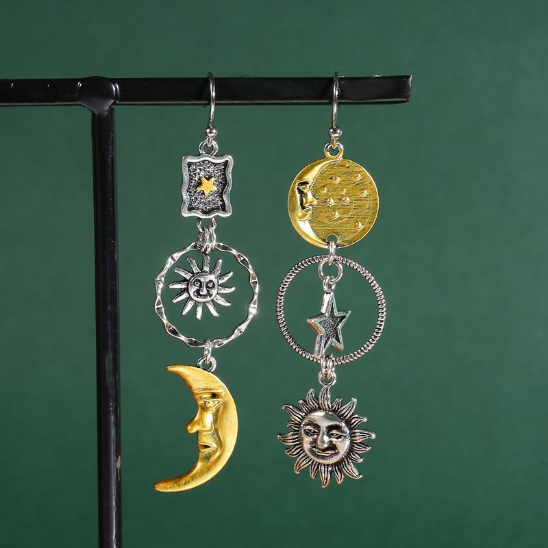 Greek Mythology Face Sun Moon Pendant Creative Design Women's Asymmetric Personality Pendant Earrings Party Gift Custom Jewelry