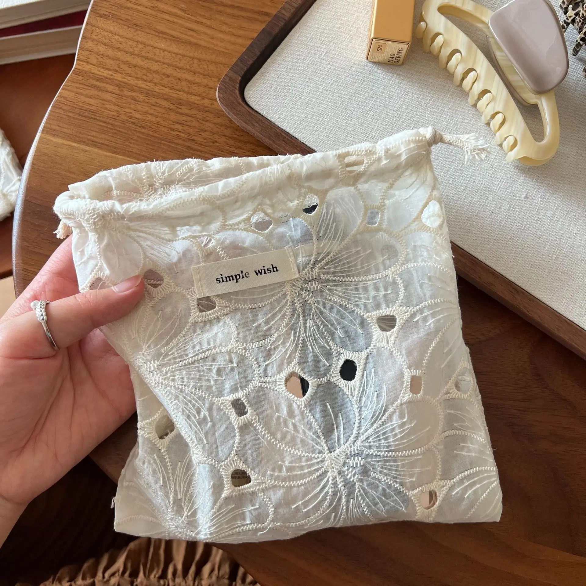 Vintage Apricot Lace Embroidery Cotton Single Layer Drawstring Bag, Small Fabric Storage Pouch, Retro Style Organizer Storage Bags