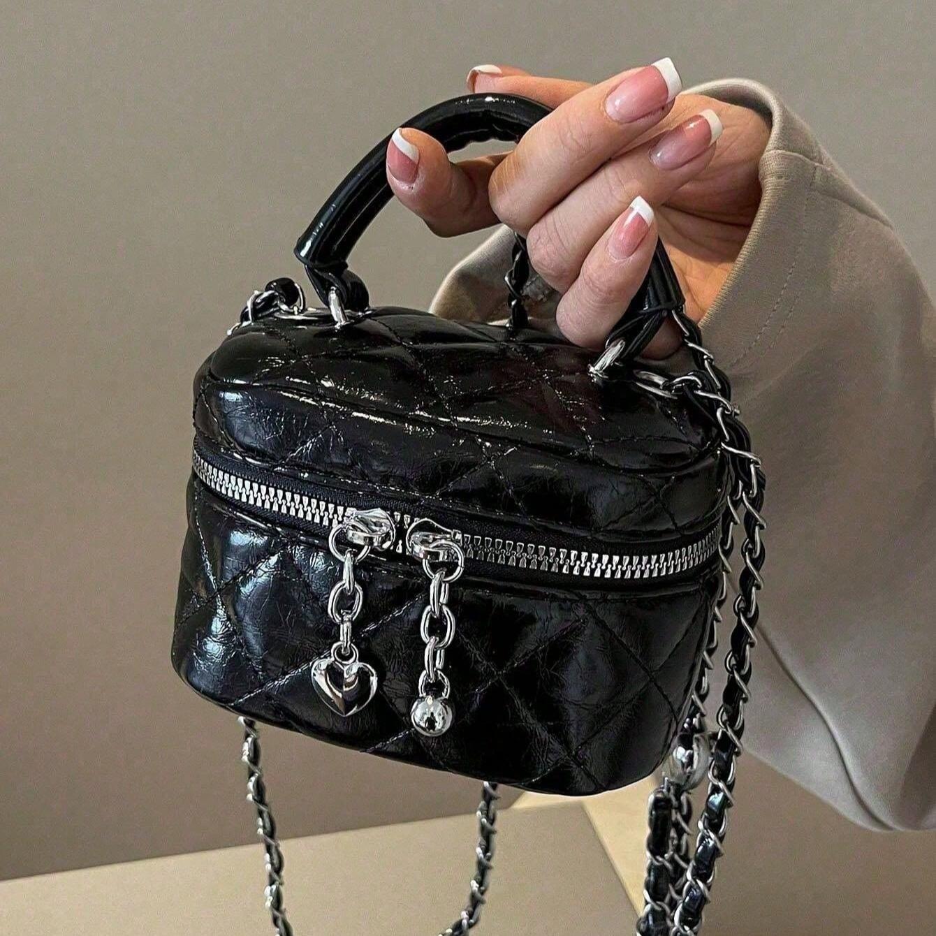 Mini Women Handbag, Fashion Solid Color Embroidered Rhombic Crossbody Bag Cute Coin Purse With Heart Decoration Y2k Shouldr Bag Suitable for Holding Cards And Keys Suitable for Daily Use, Shopping and Travel