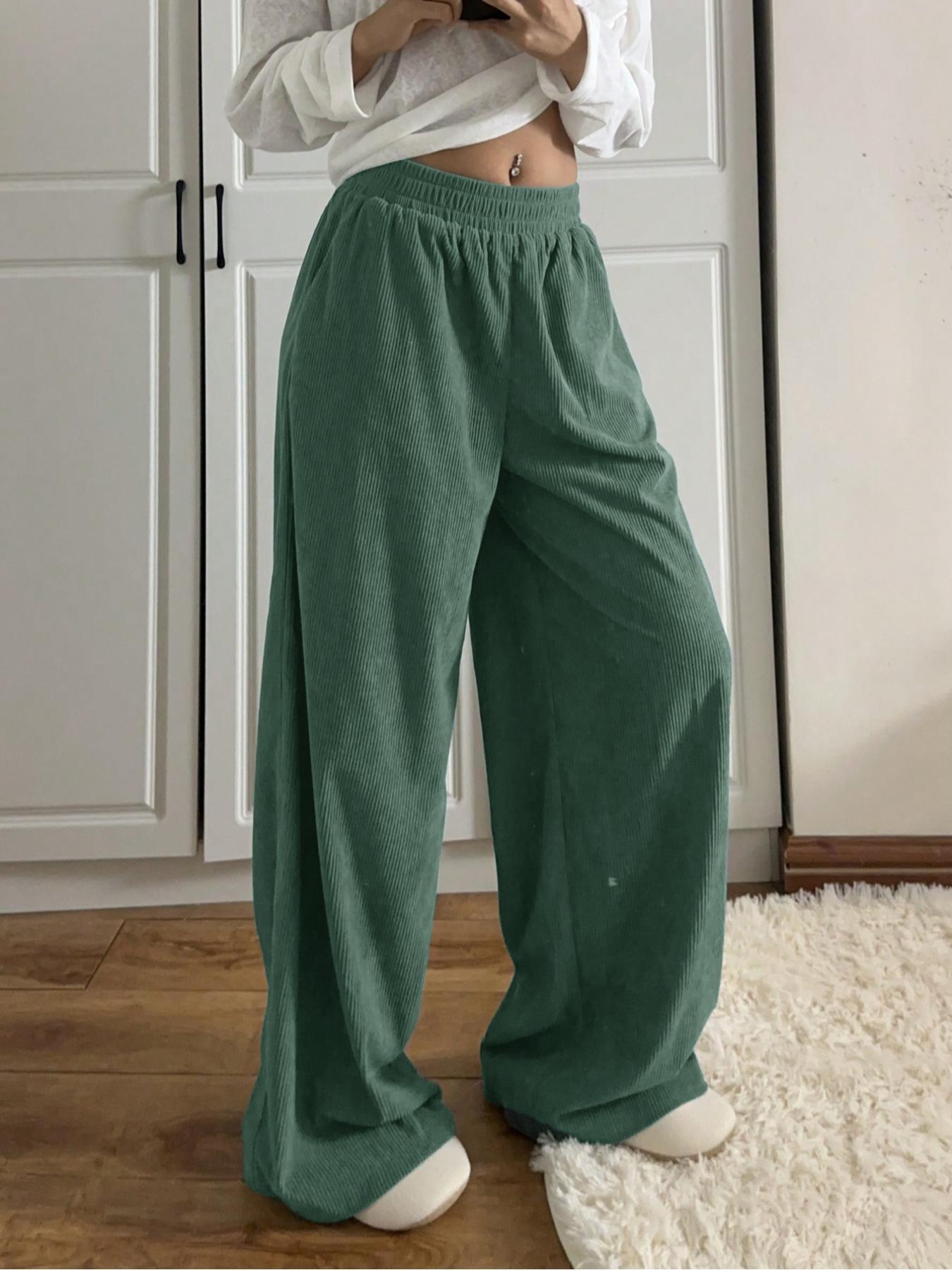 Women's Basic Solid Pocket Wide Leg Corduroy Pants, Casual Comfy Trousers for Daily Wear, Ladies Bottoms for Fall & Winter