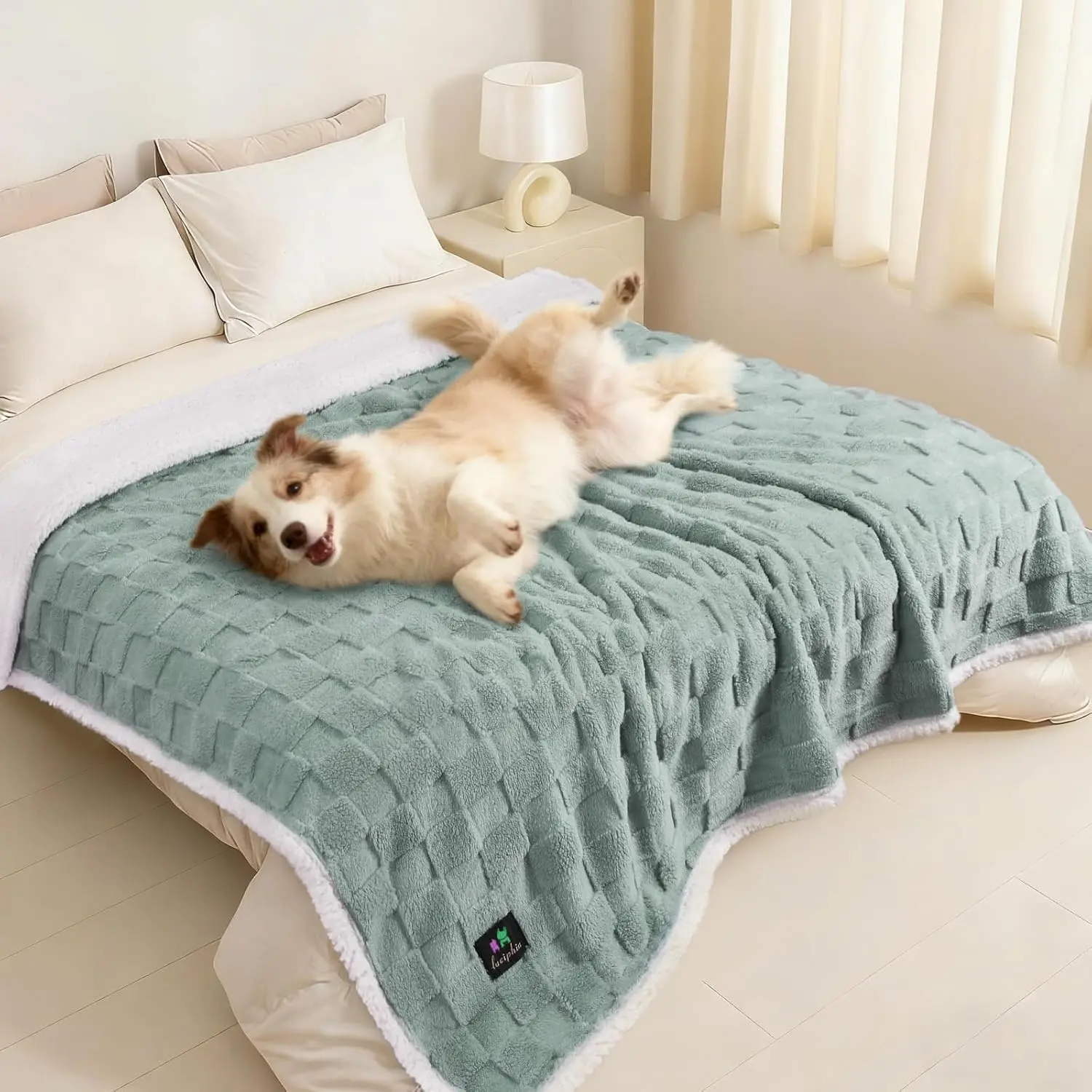 Luciphia Waterproof Dog Blanket, Reversible Fleece & Sherpa, Couch Cover| Soft plush fluffy, washable, puppy, cat, dog bed, sofa, throw, furniture protector,Green,X-Large(85" x 57")