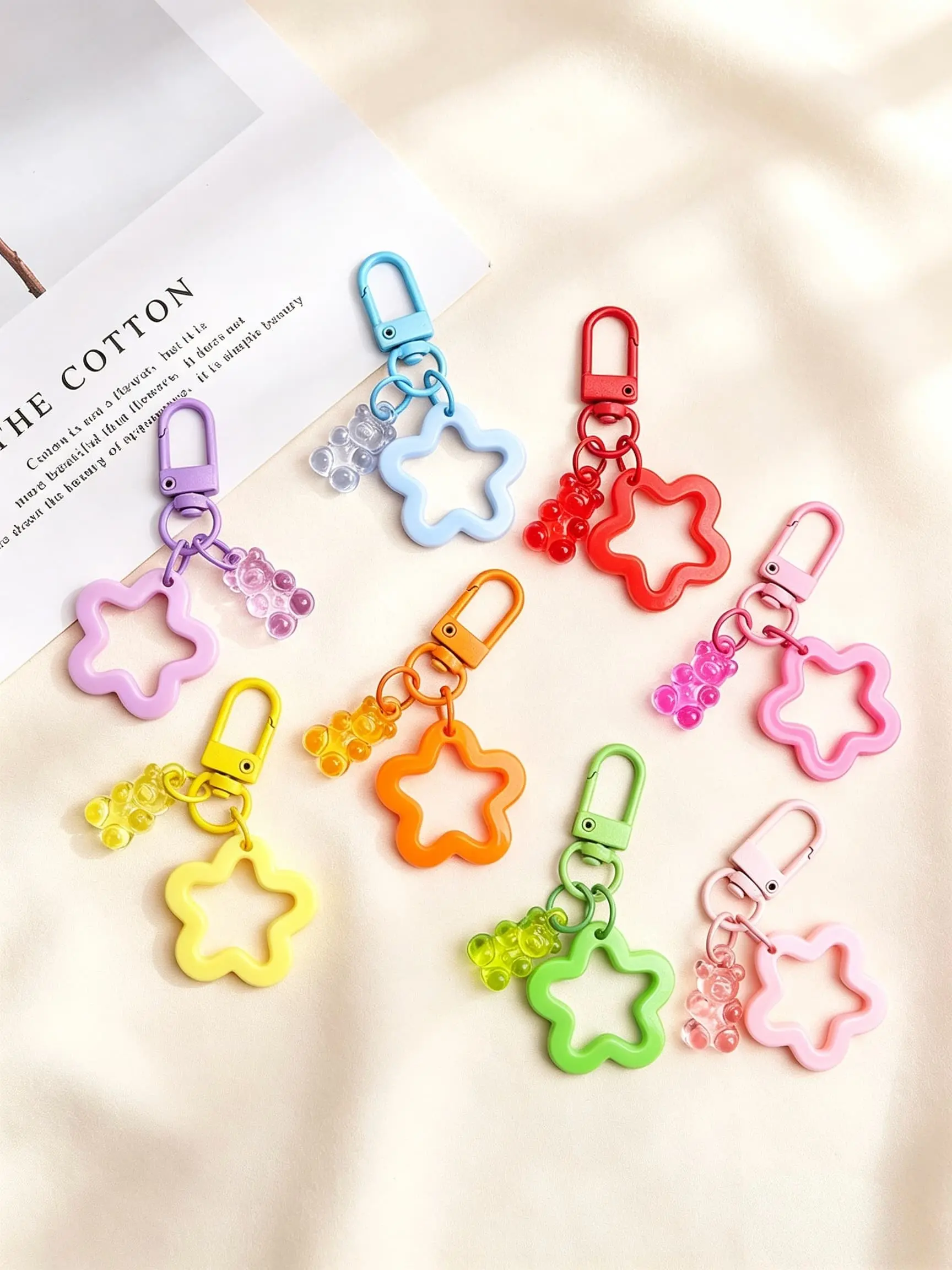 8-Piece Hollow Star Jelly Bear Keychain Set, Cute Colorful Acrylic Pentagon Keychains, Phone Strap, Earphone Case, Party Decor, Car Keychain, Perfect Gift