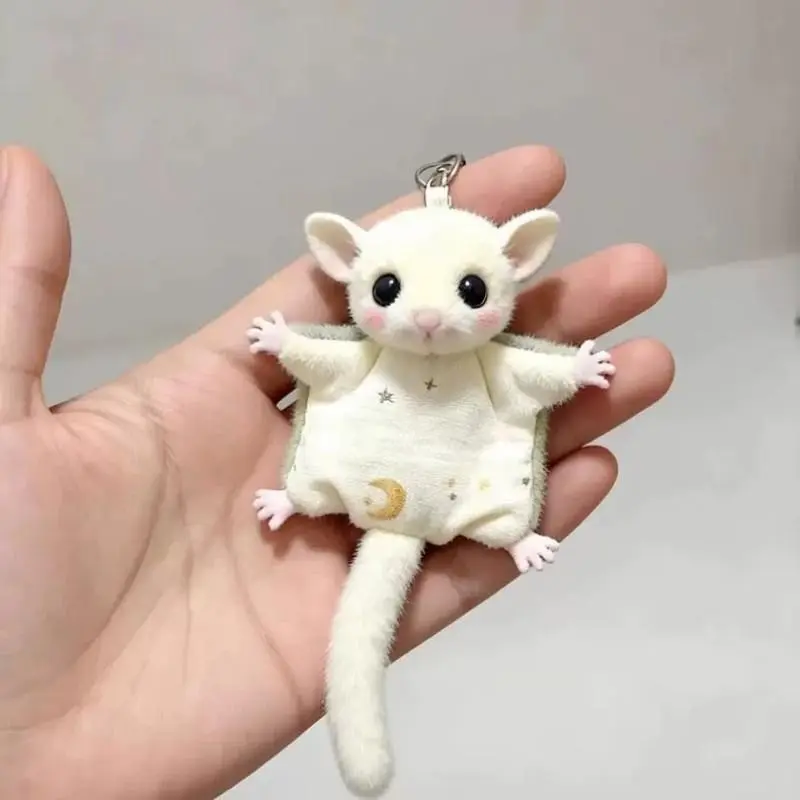 Small Flying Squirrel Keychain Plush Toy, Sugar Glider Doll, Bag Charm, Gift for Best Friend, Cute and Adorable Accessory, Keychain Accessories