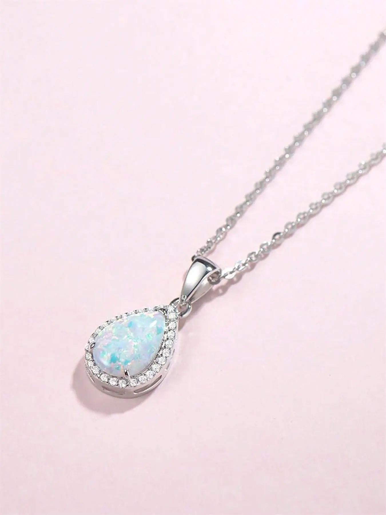 1 PC Pretty Cubic Zirconia&Faux Opal Accessory Necklace Pendant For Women For Wedding Engagement Anniversary Party Jewelry Valentine's Day Gift