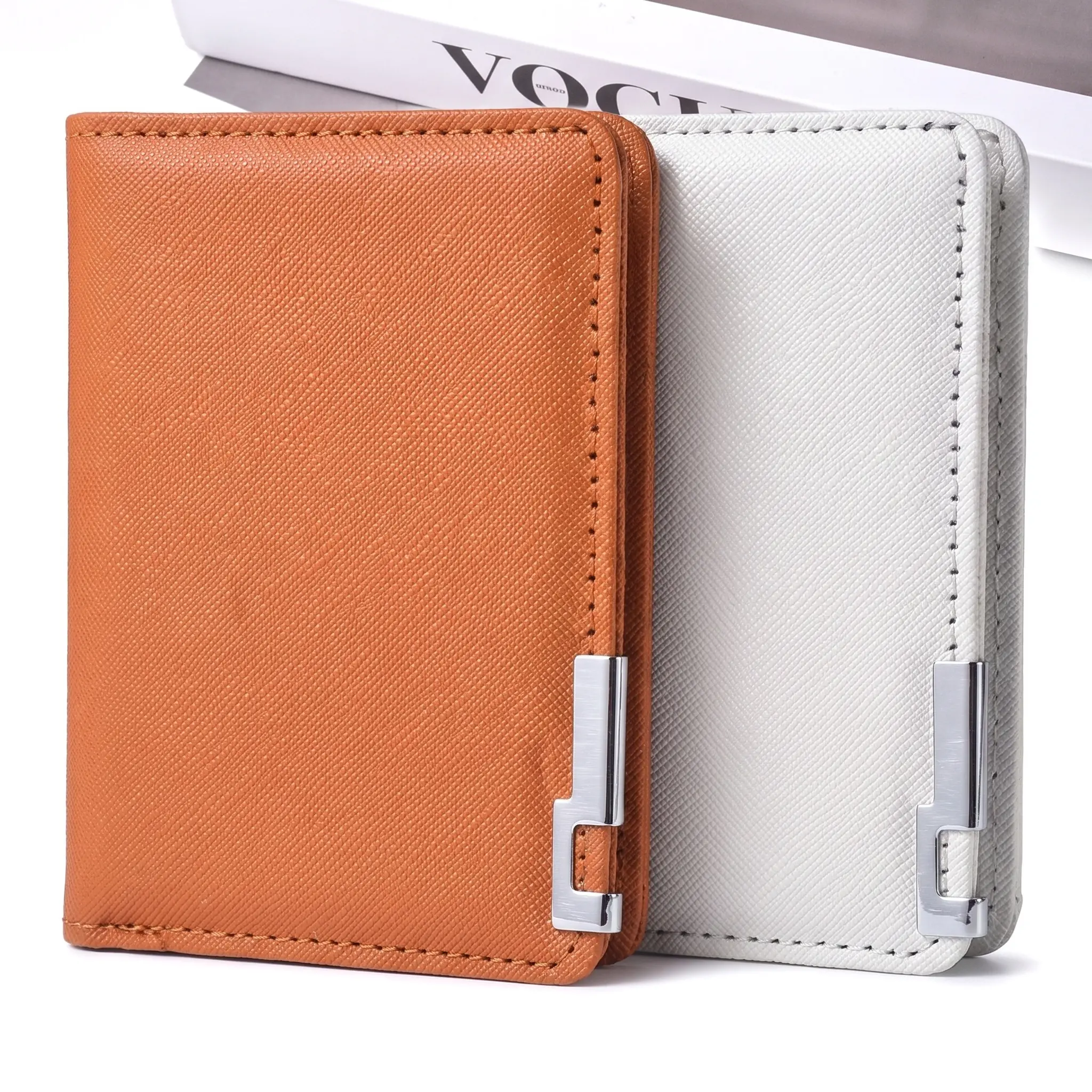 Men's Slim Ultra-Thin Leather Card Holder with Soft Money Clip, Chic Elegant Lightweight Flap Design for Business, Casual Wear, Foldable