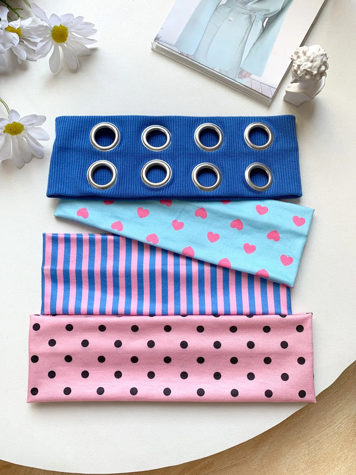 4pcs Y2K Sweet Cool Style Metal Hole Wide Band Headbands Set, Polka Dot Striped Heart Print, Anti-Slip Floral Hair Bands for Daily Fitness