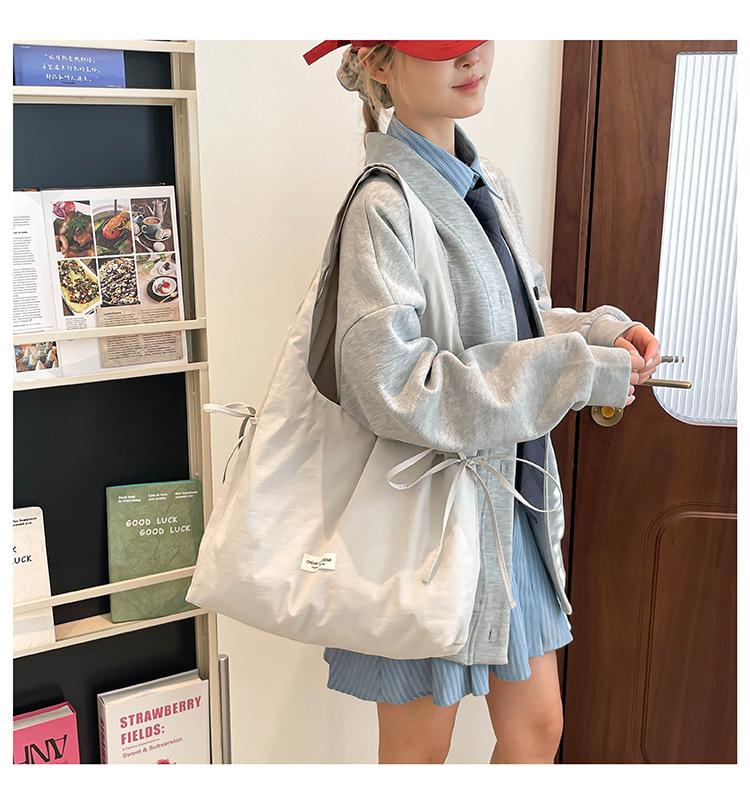 New Fashion Simple Shoulder Bag Women Large Capacity Comfortable Versatile Texture Tote Bag Simple Casual Storage Handbag
