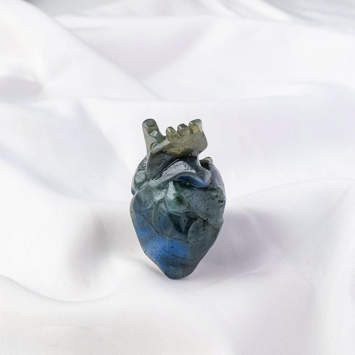 Natural Amethyst Crystal Heart, Crystal Carvings, 1 Count Amethyst Properties Feng Shui Love Druzy Reiki Meditation Ornament, Home Decor Spiritual Ornament