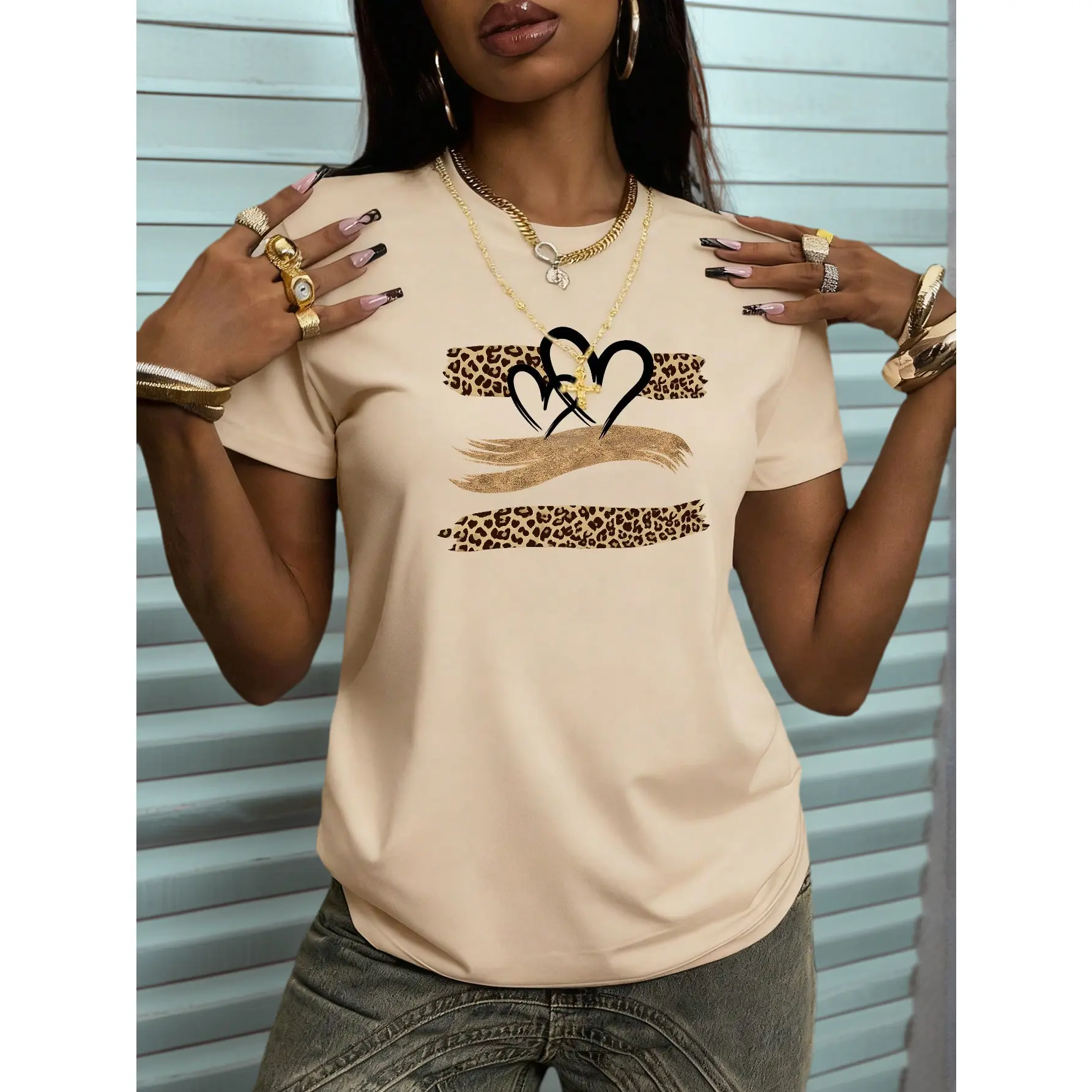 Women's Vintage Leopard Heart Pattern Casual Round Neck Short Sleeve T-Shirt, Daily Wear Summer
