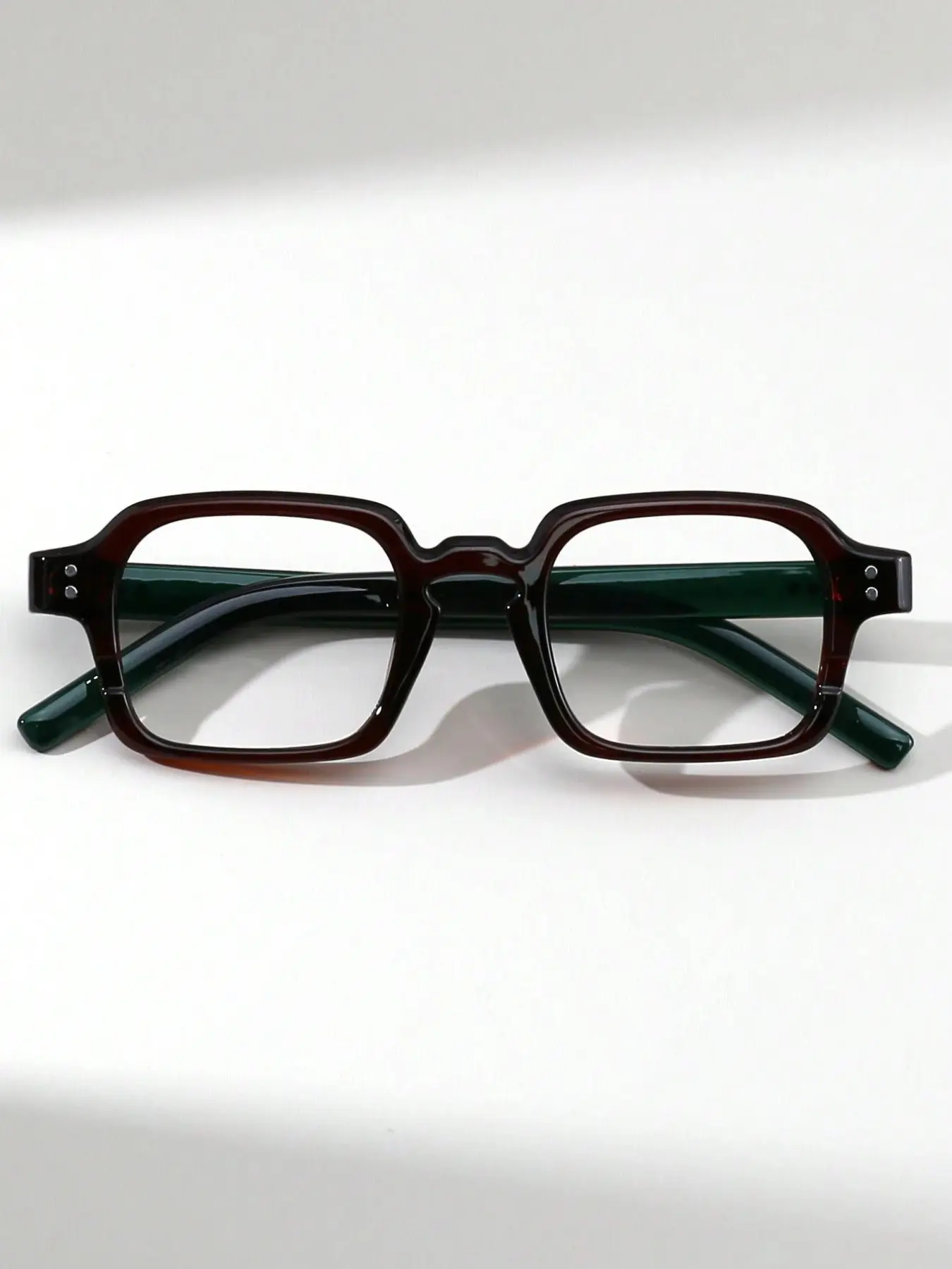 Men's Square Rivet Retro Street Style Glasses, Casual Solid Pattern, PC Frame, All Seasons, Non-Color Changing, Daily Wear Accessory